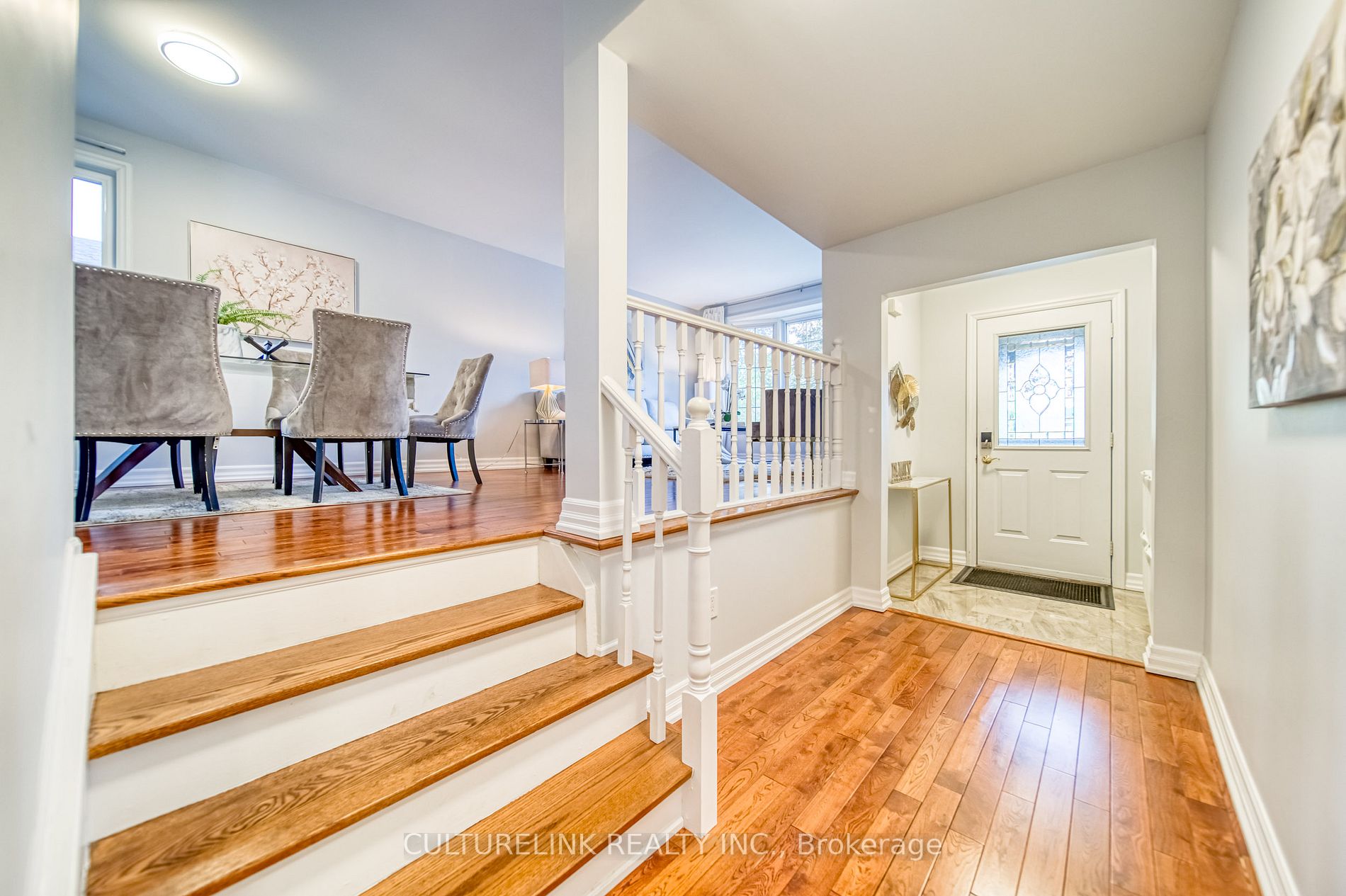 6 Blueberry Dr