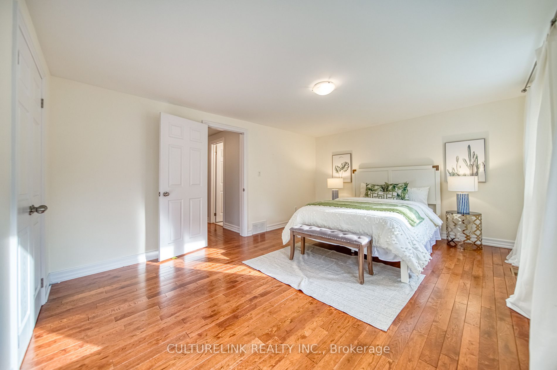 6 Blueberry Dr