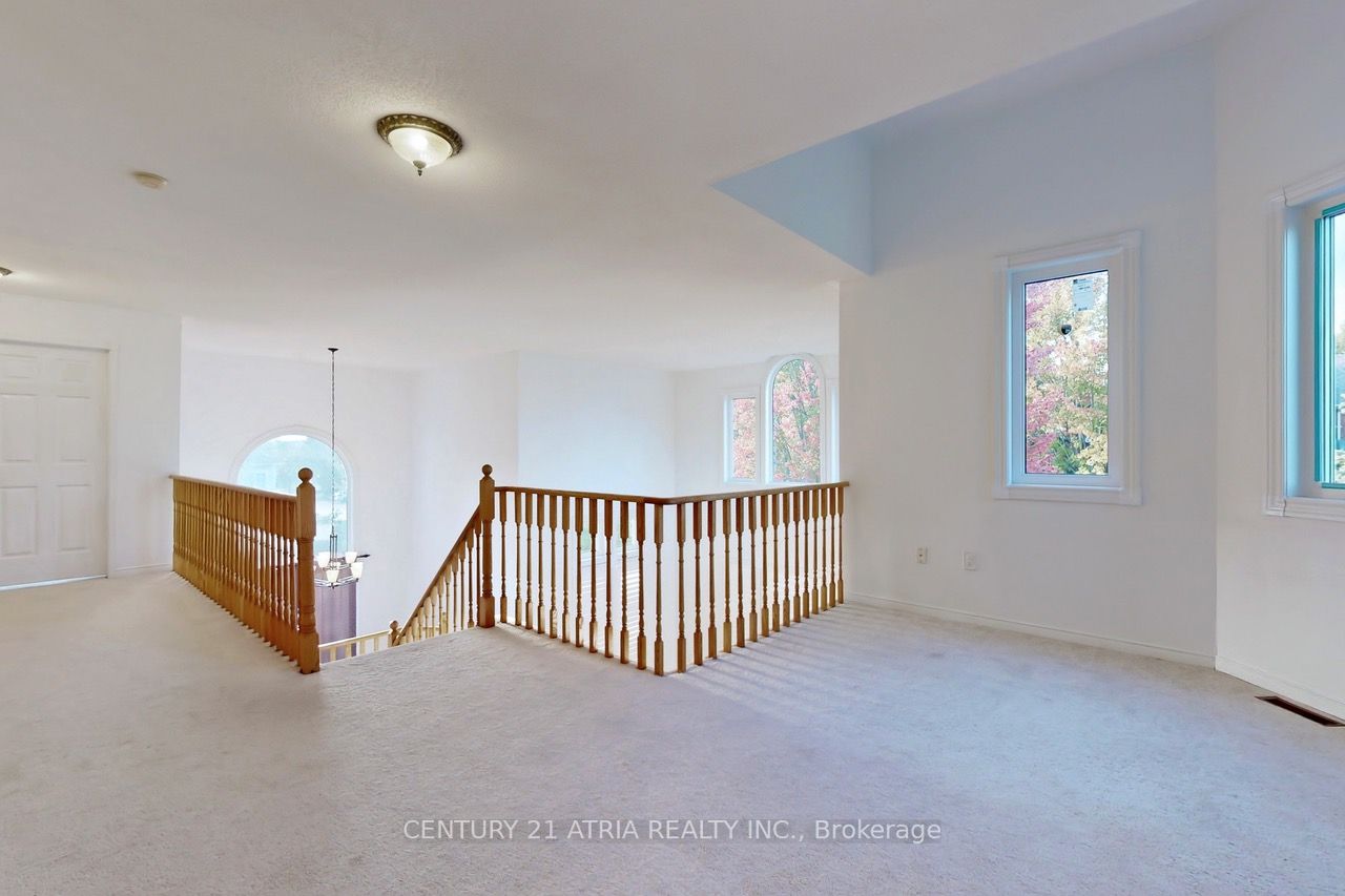 36 Watford St