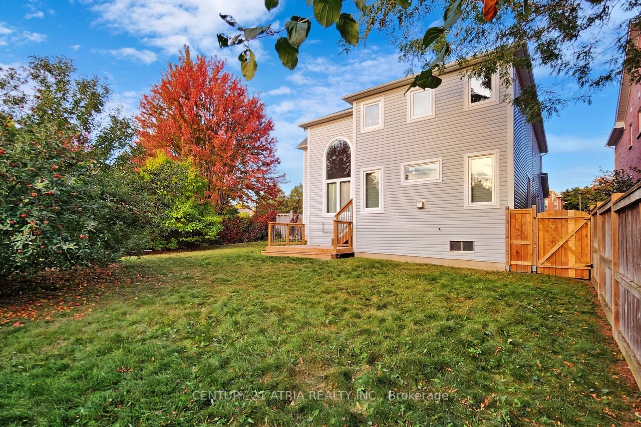 36 Watford St