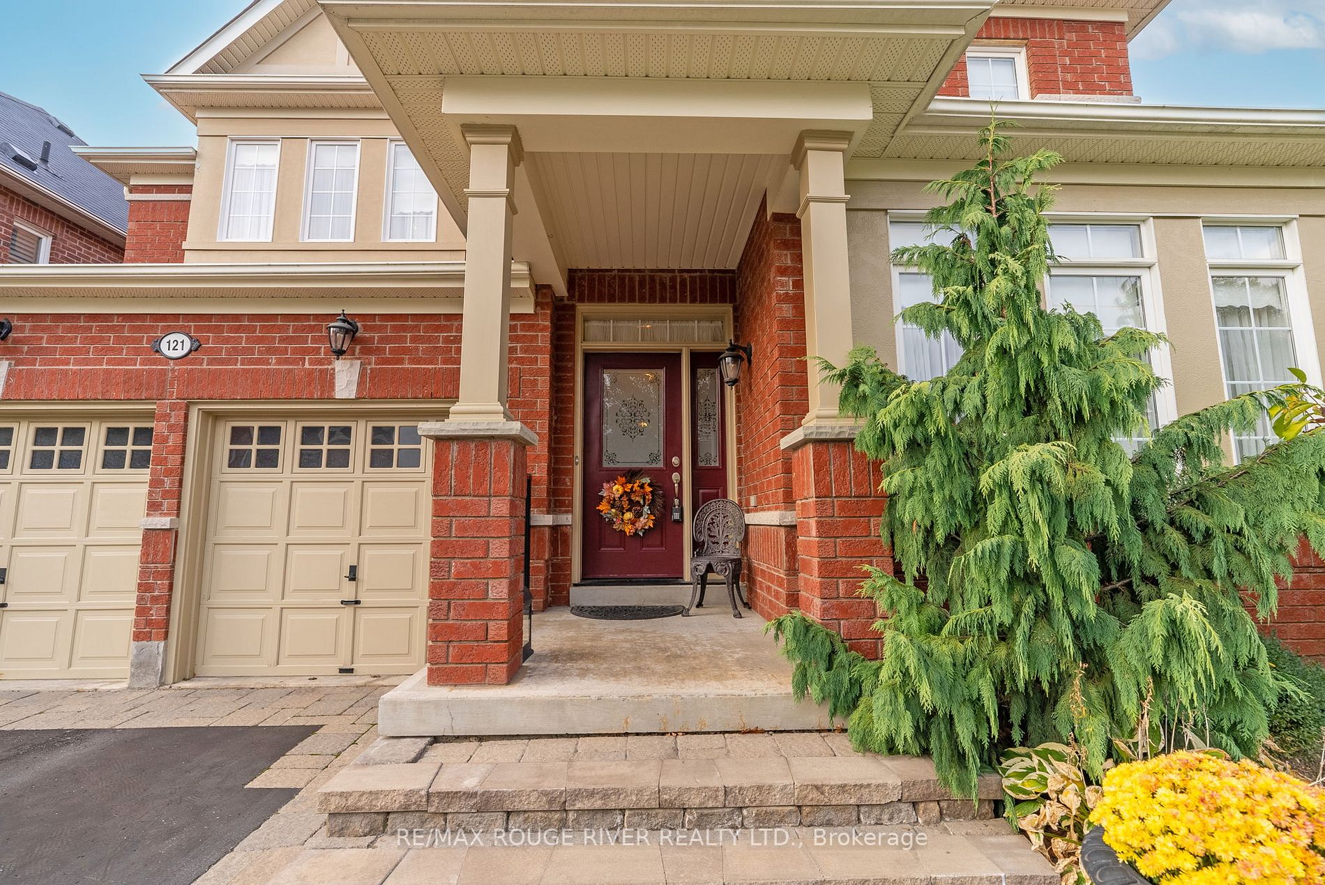121 Rivers Edge Place