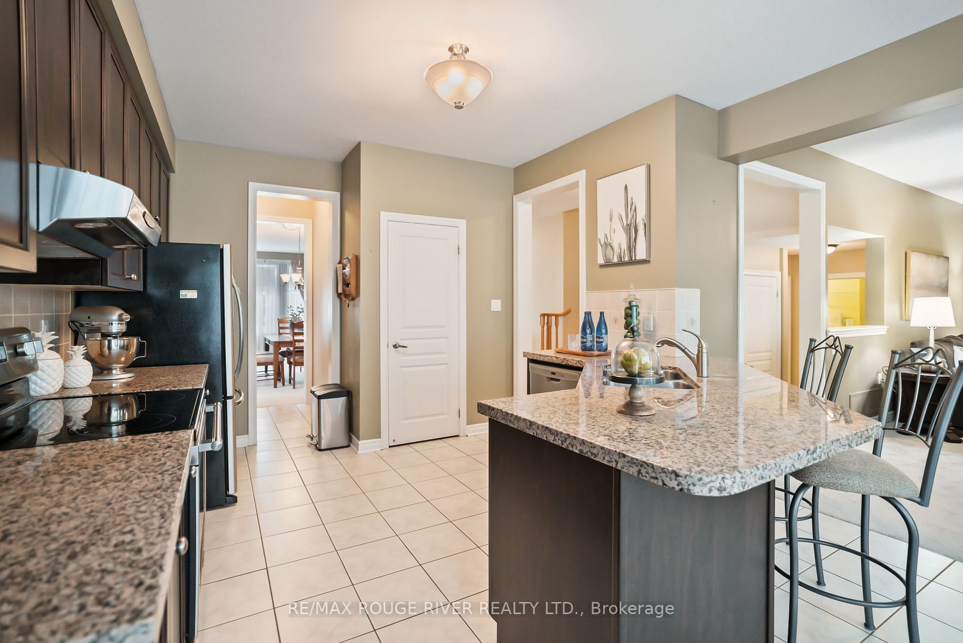 121 Rivers Edge Place