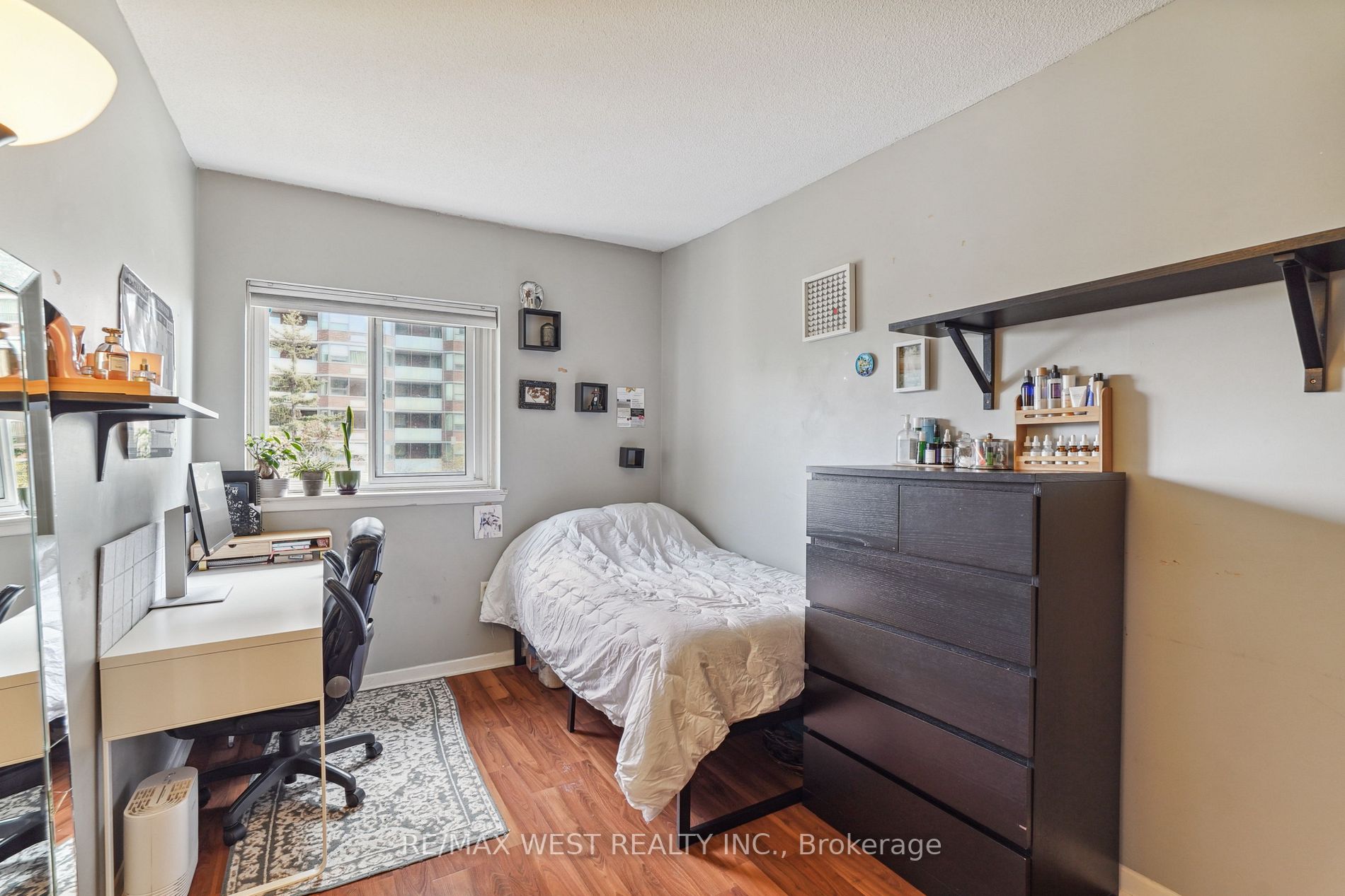 130 Ling Rd, #76