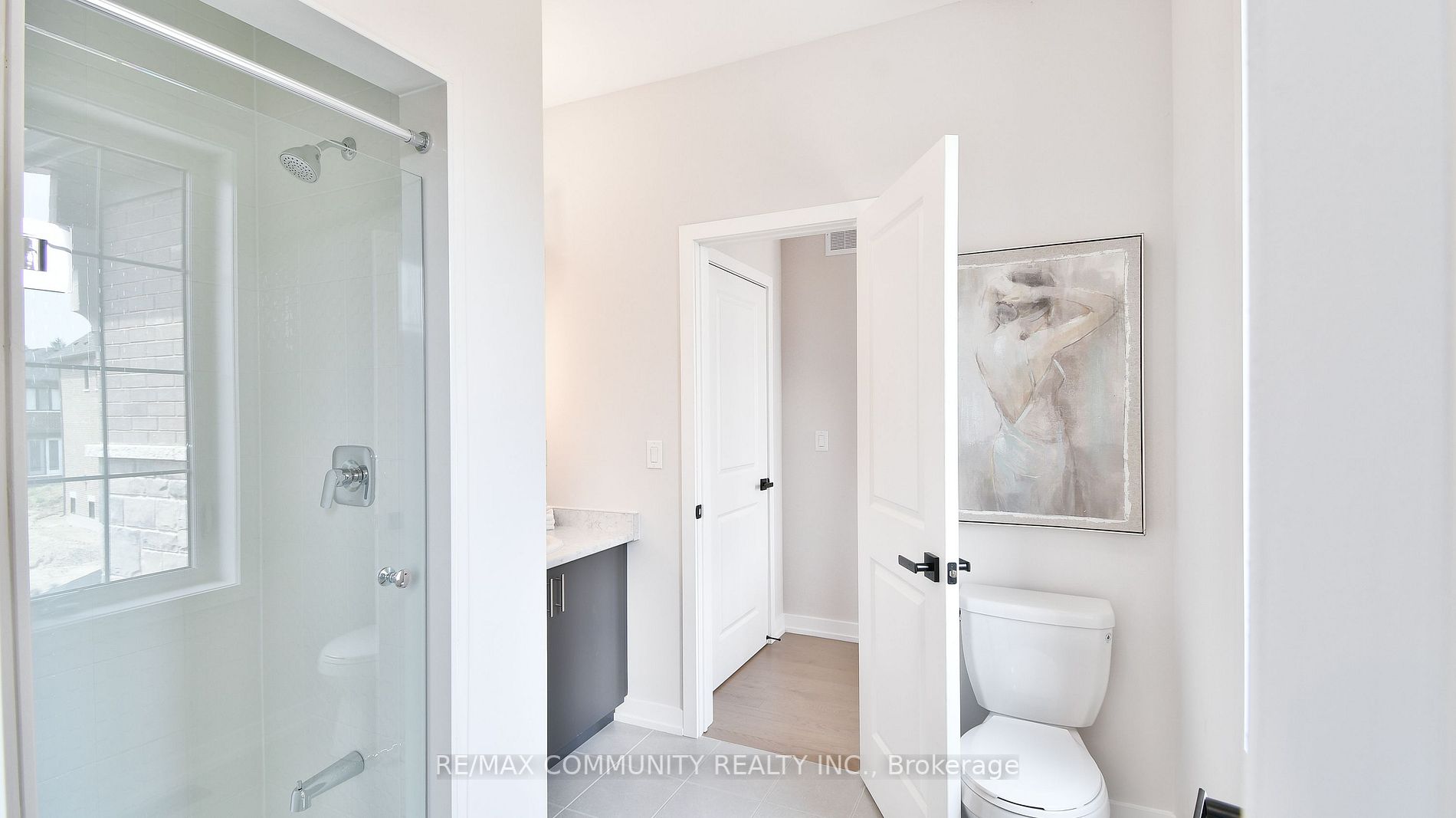 400 Finch Avenue E, #5
