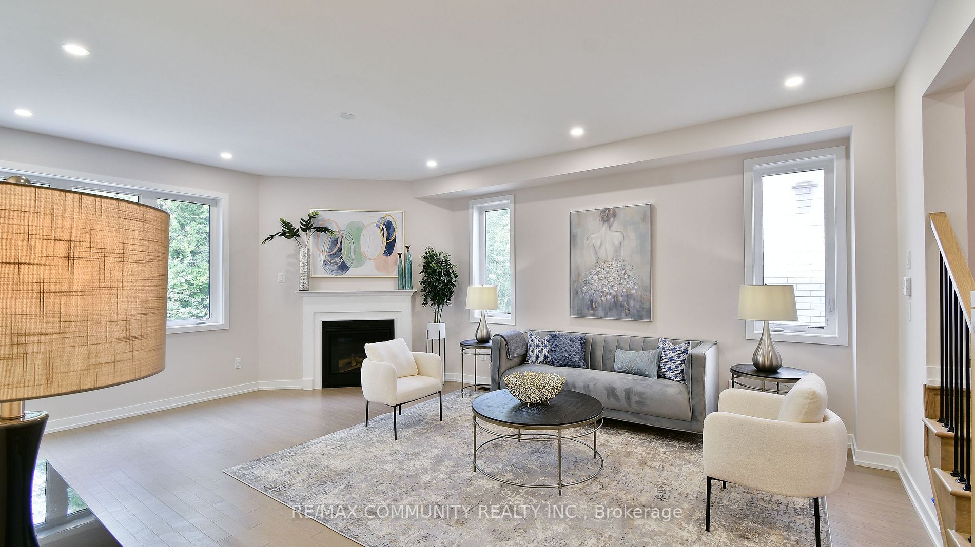400 Finch Avenue E, #5