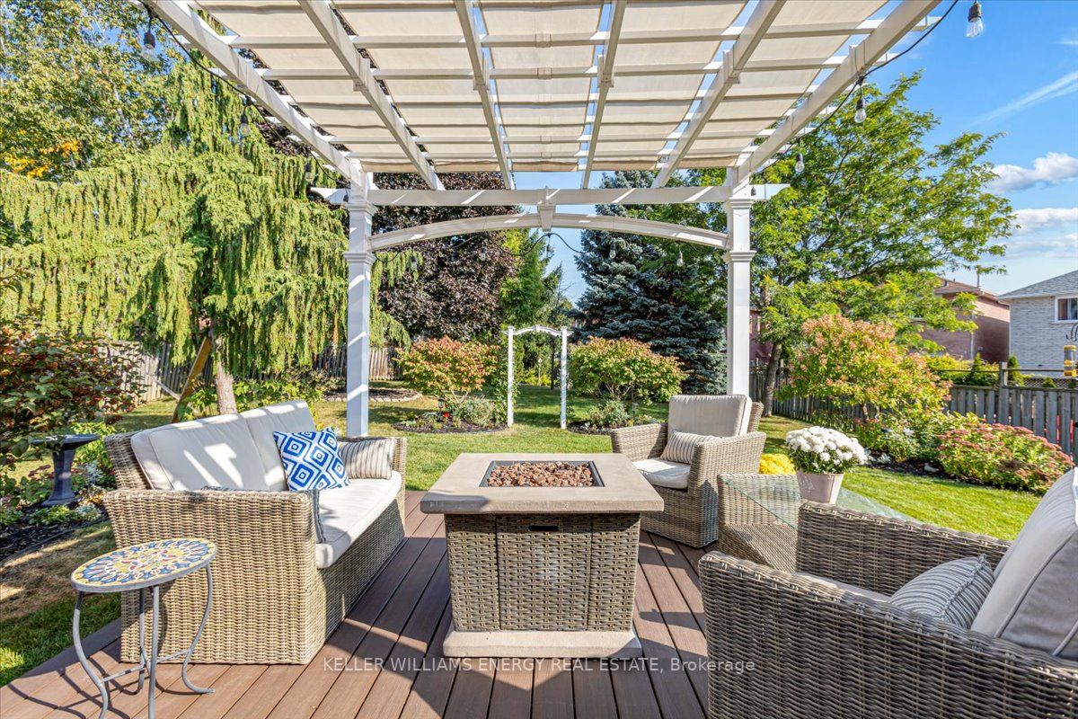 1507 Reesor Crt