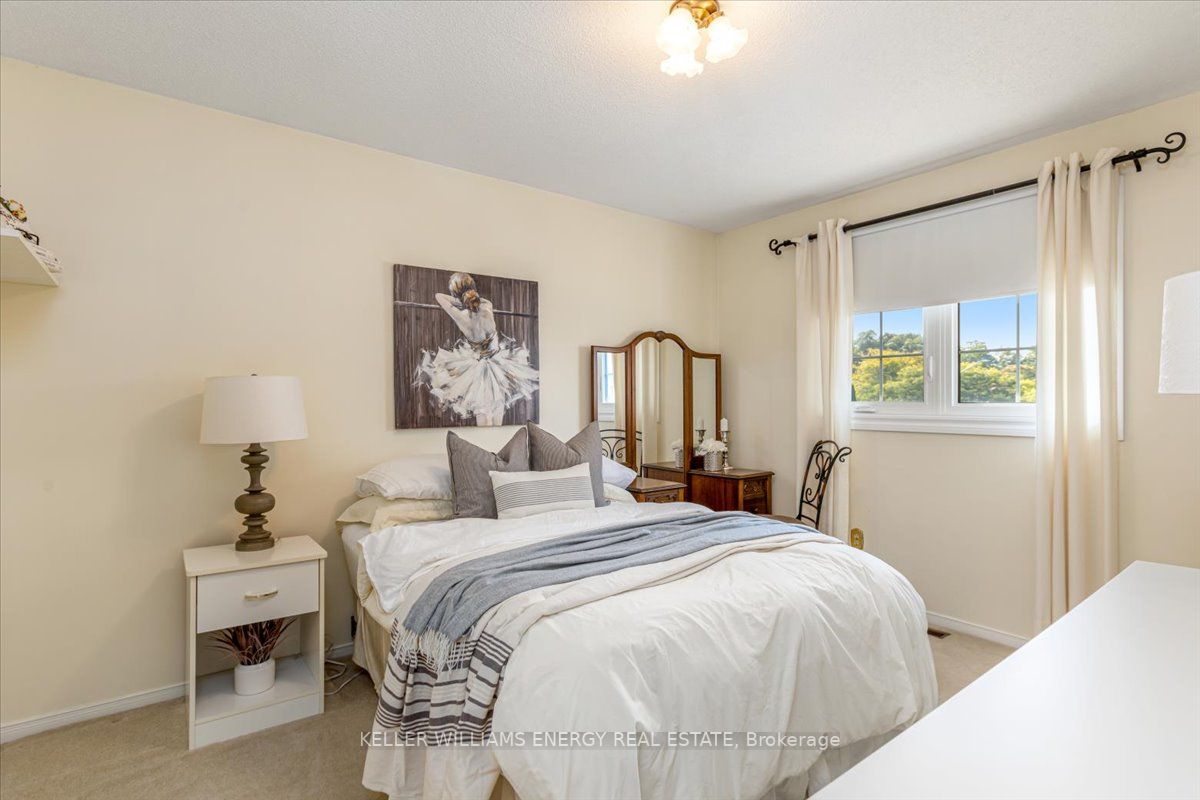 1507 Reesor Crt