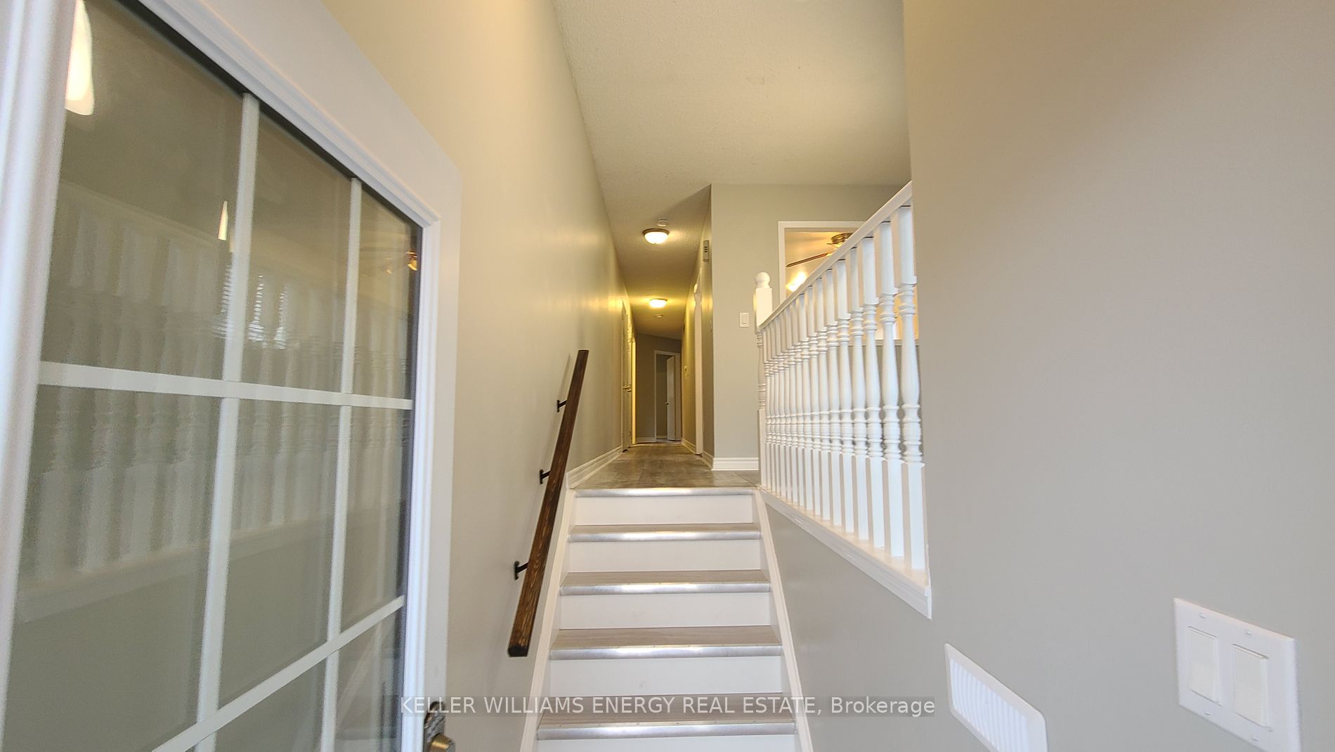 223 Malaga Rd, #Upper