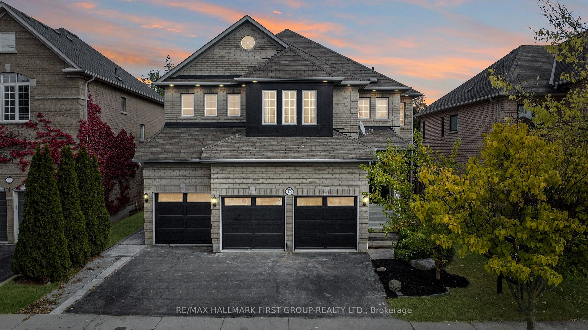 15 Tweedie Cres