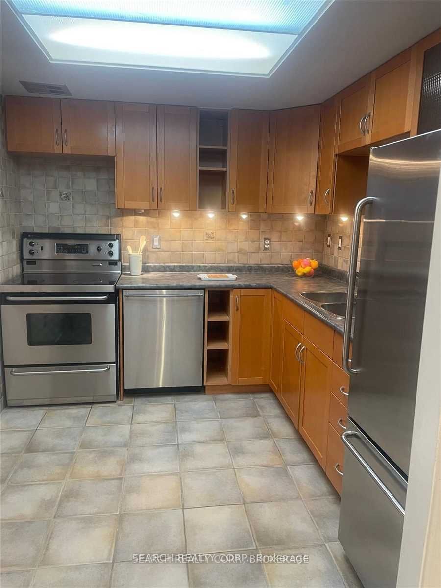 10 Dean Park Rd, #Ph 9