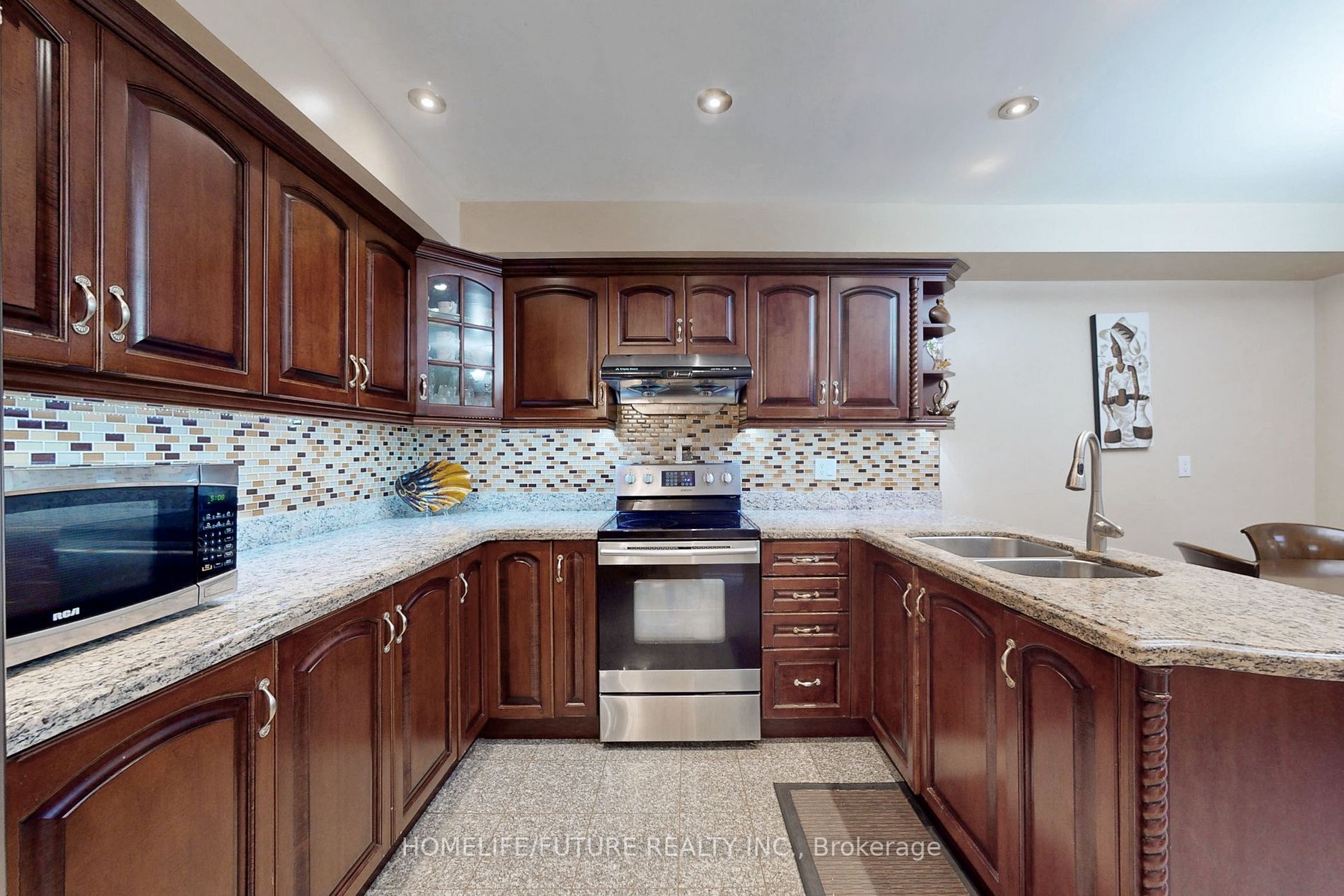 113 Hupfield Tr