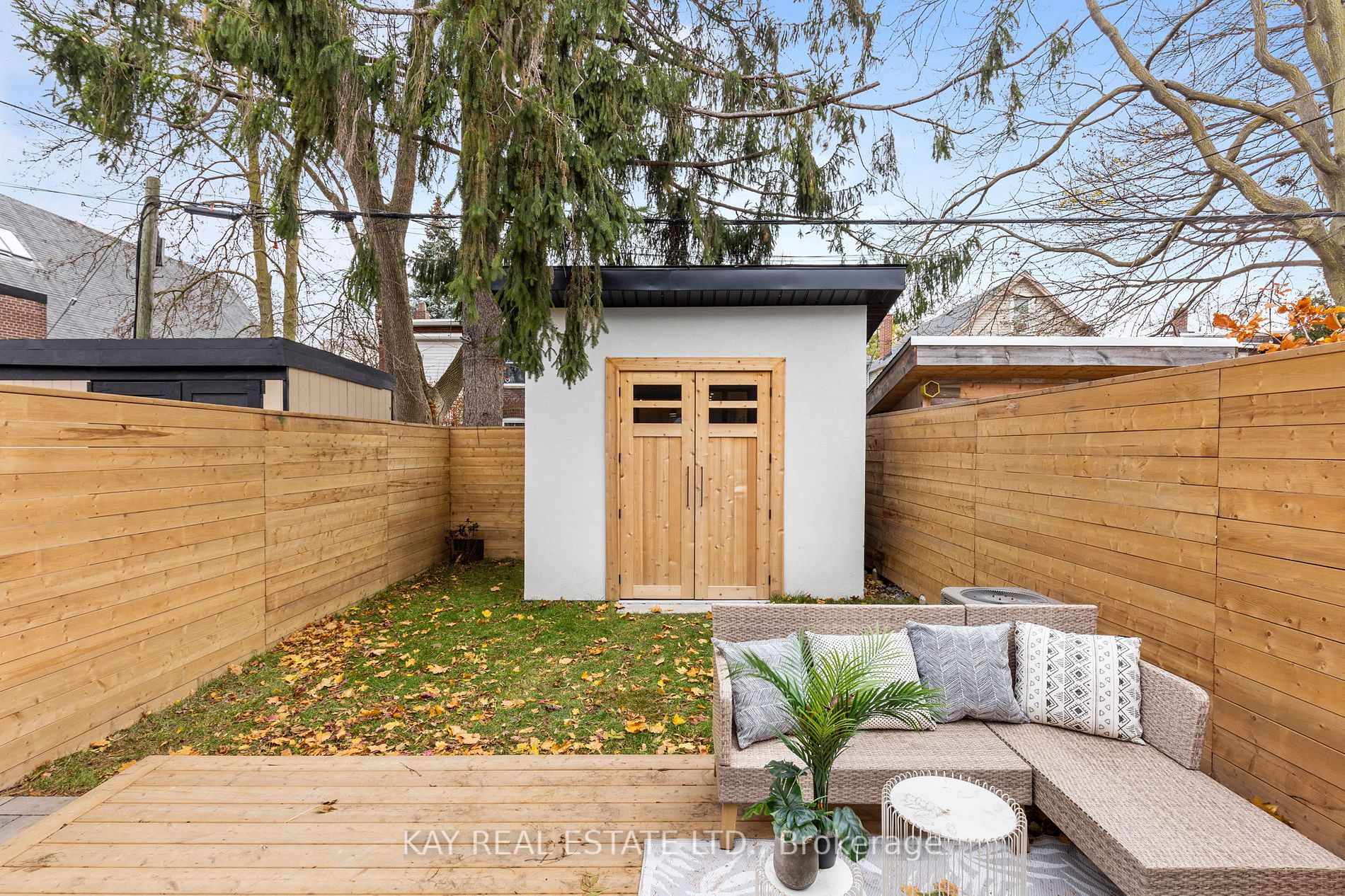 234 Ashdale Ave