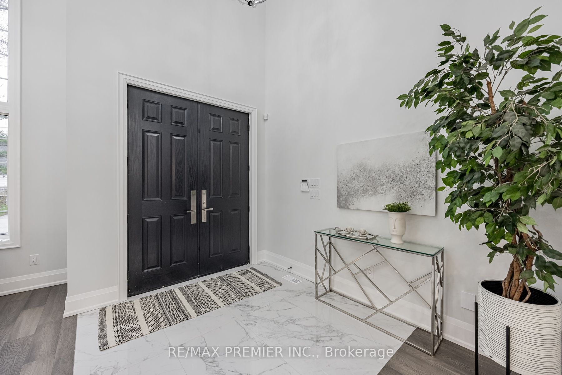 22 Beath St