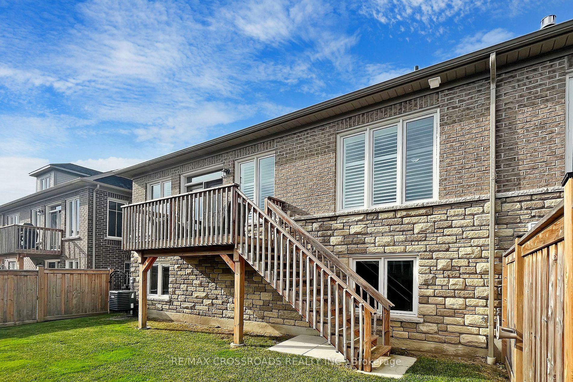 16 Washburn Path