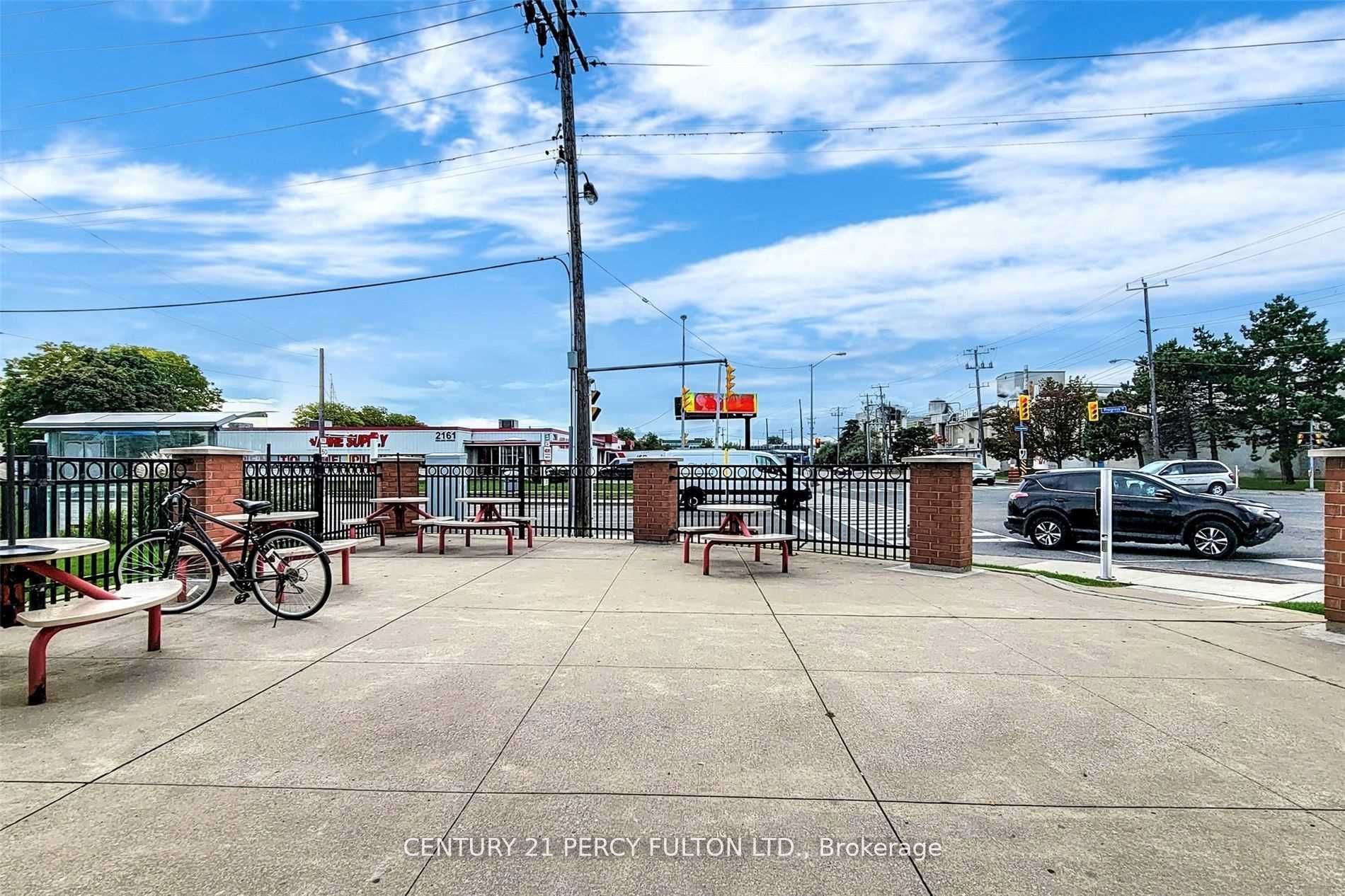 2195 Midland Ave