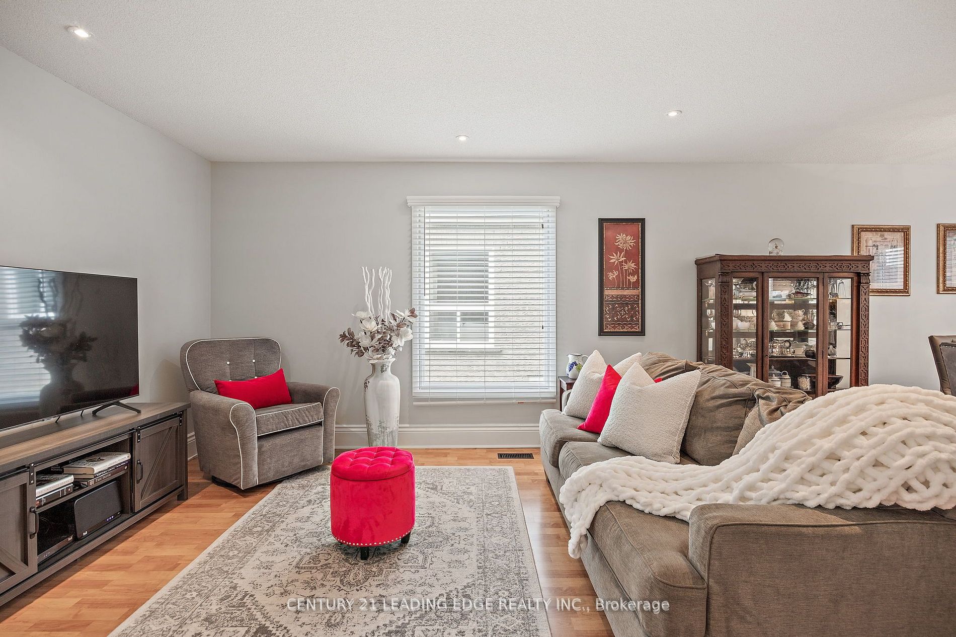28 Humphrey Drive