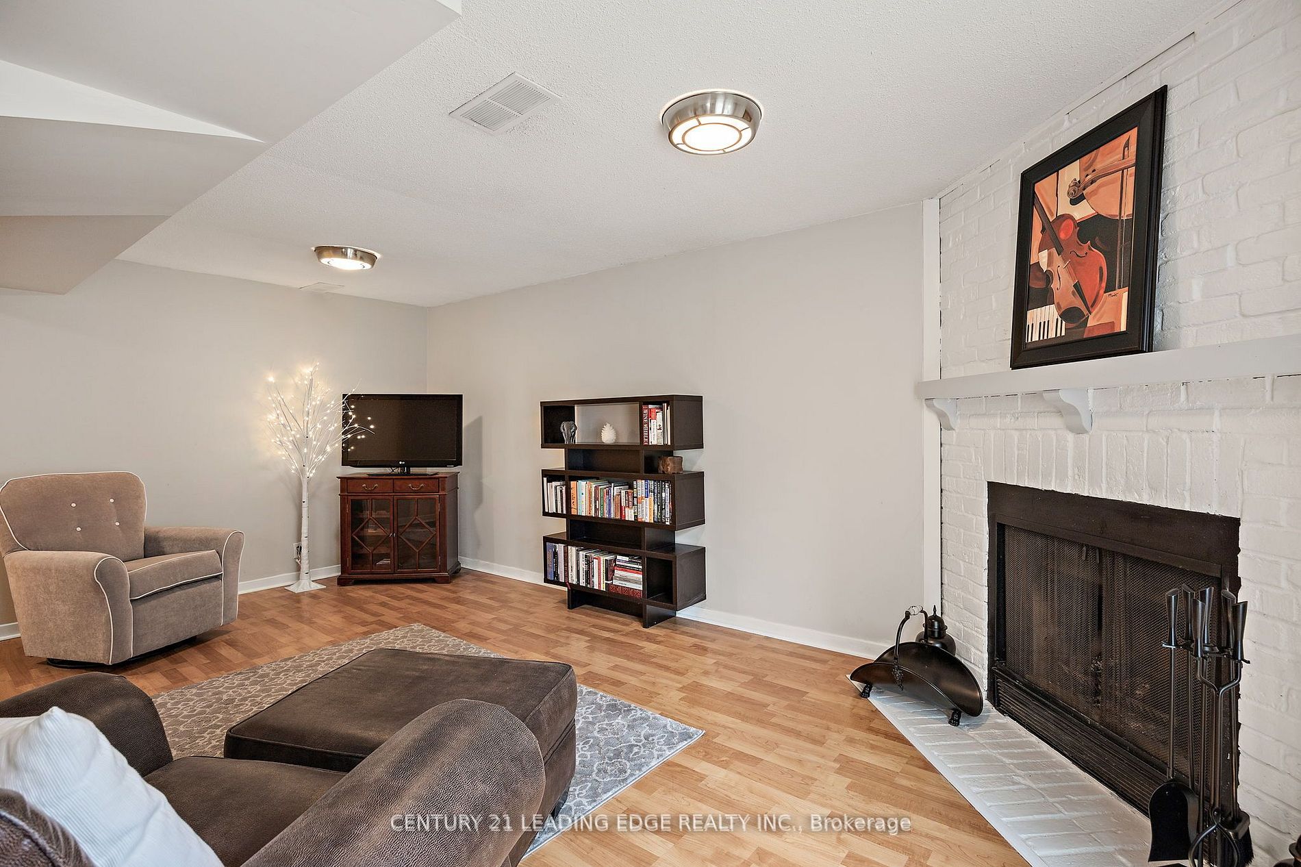 28 Humphrey Drive