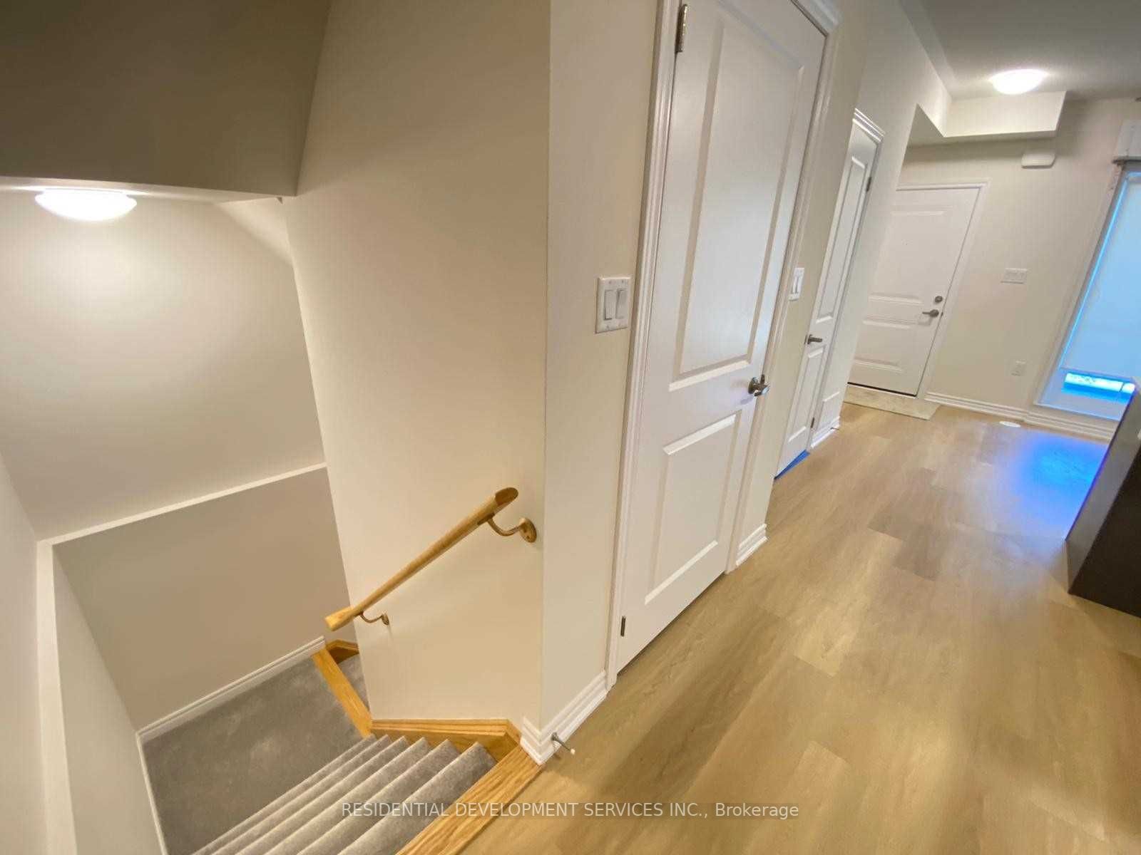 465 Beresford Path, #7