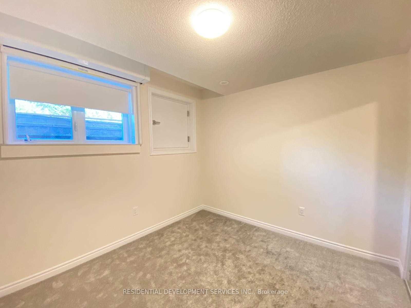465 Beresford Path, #7