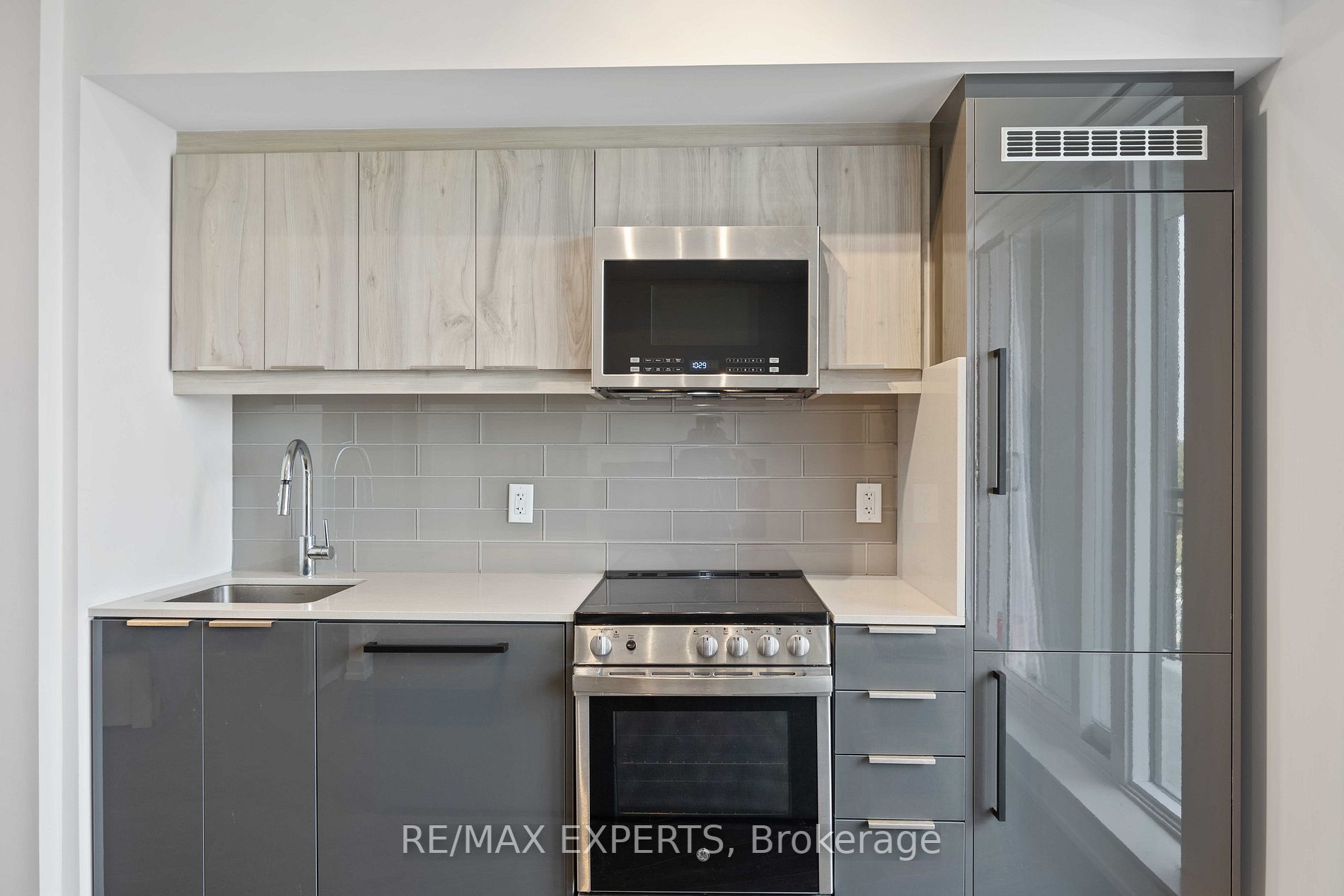 90 Glen Everest Rd, #817