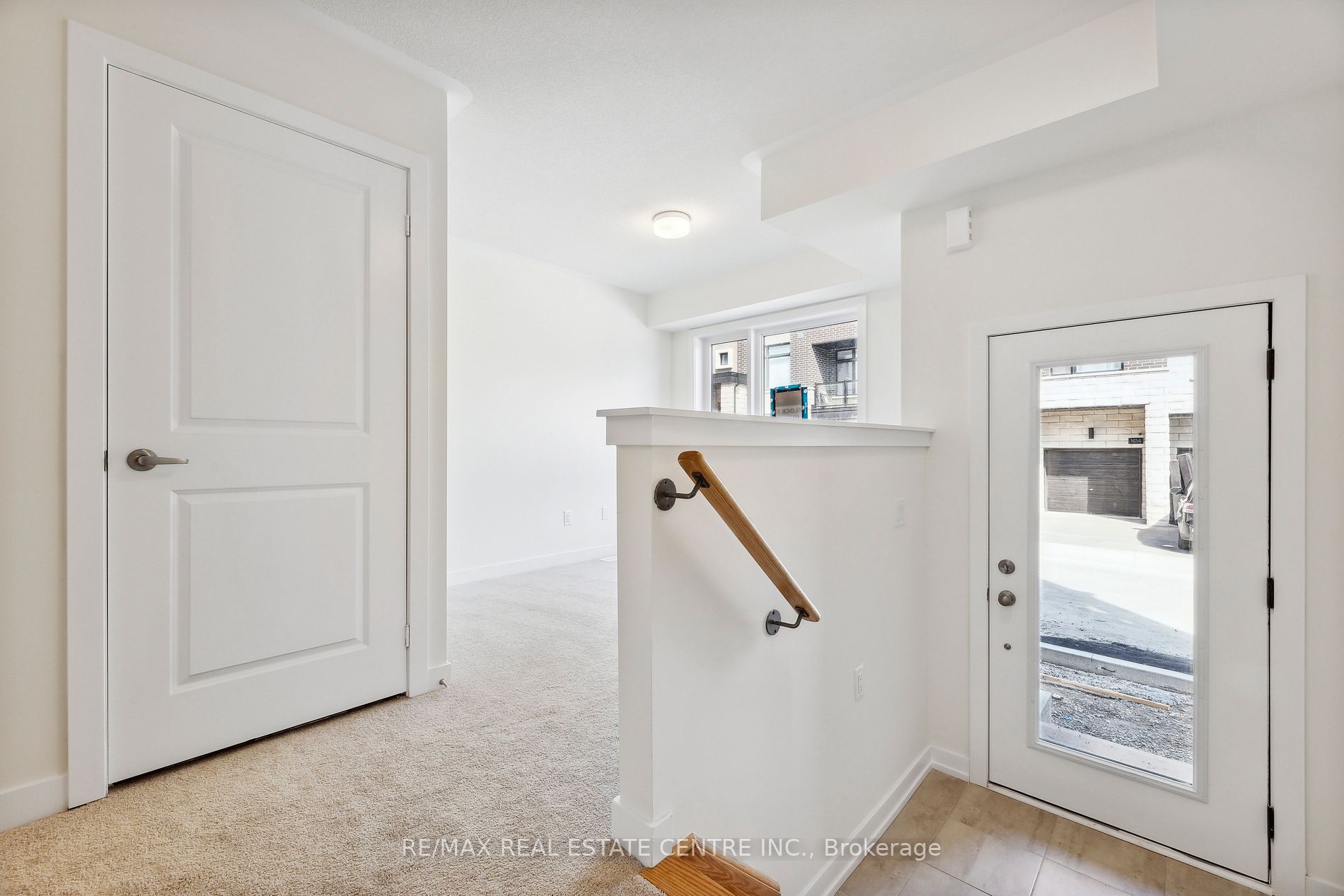 2571 Castlegate Crossing Crt