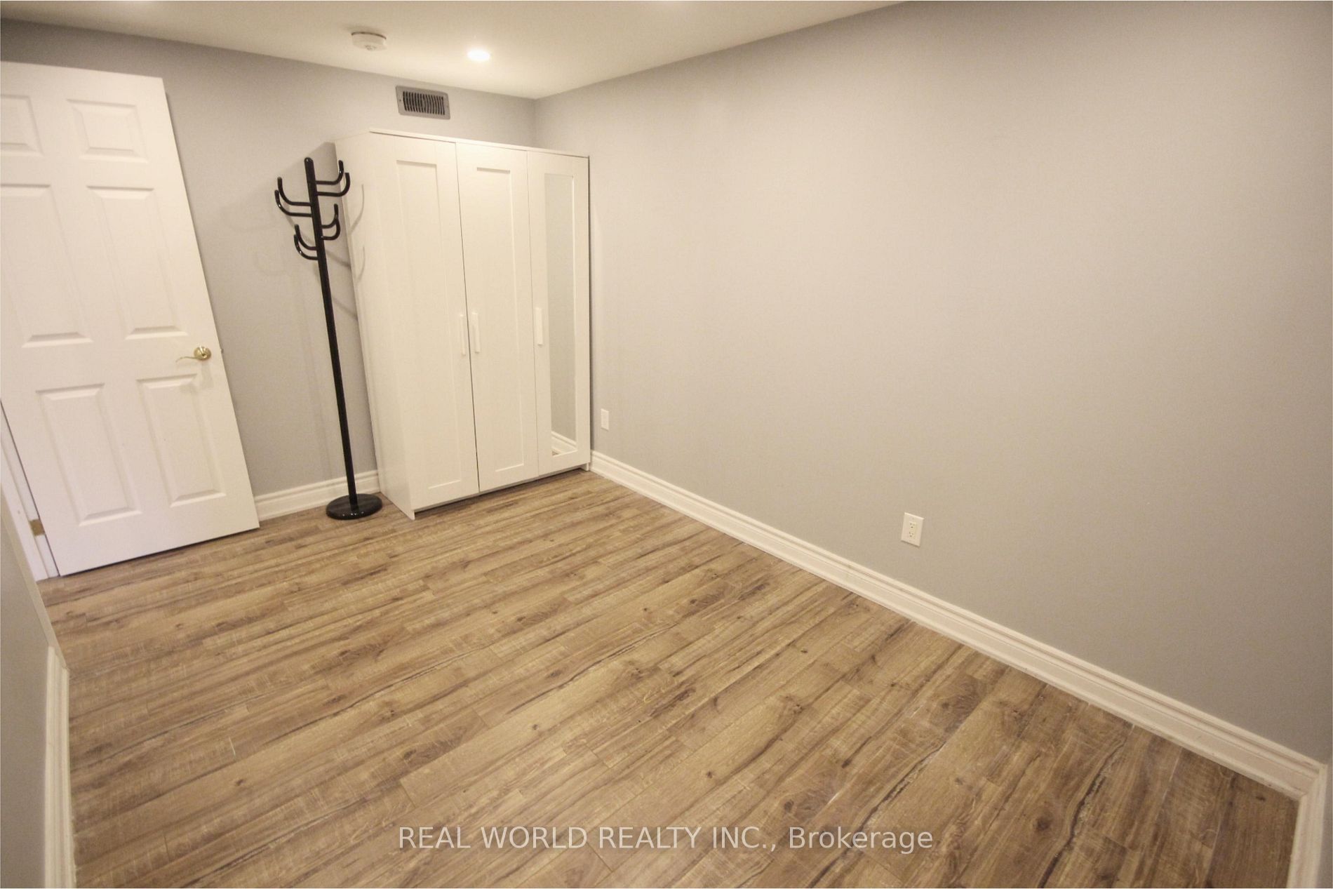 158 Clements Road E, #Bsmt