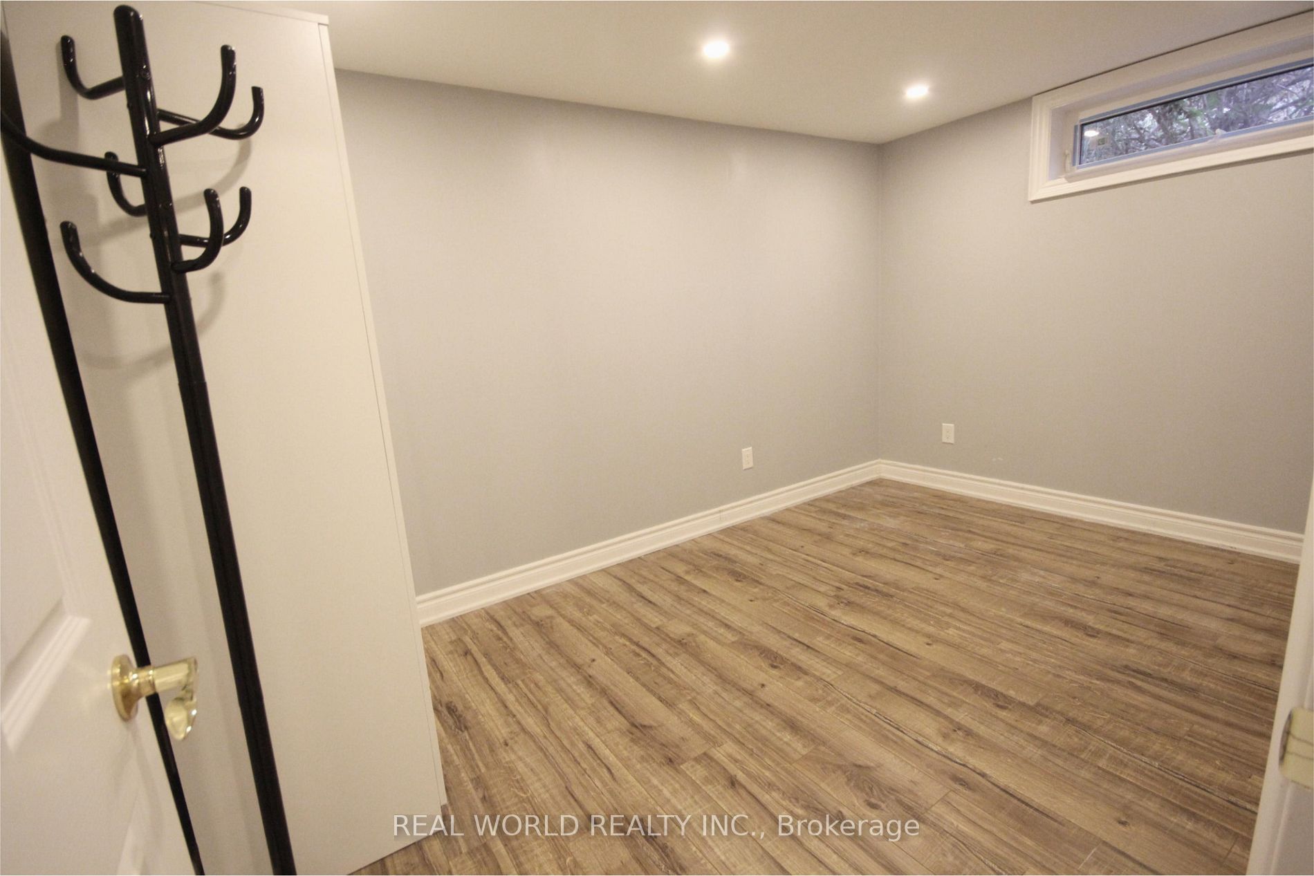 158 Clements Road E, #Bsmt