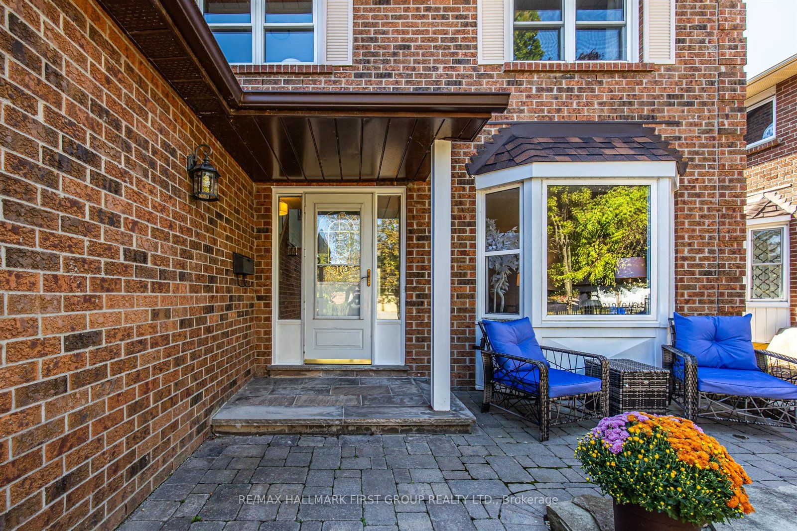 76 Farrow Cres