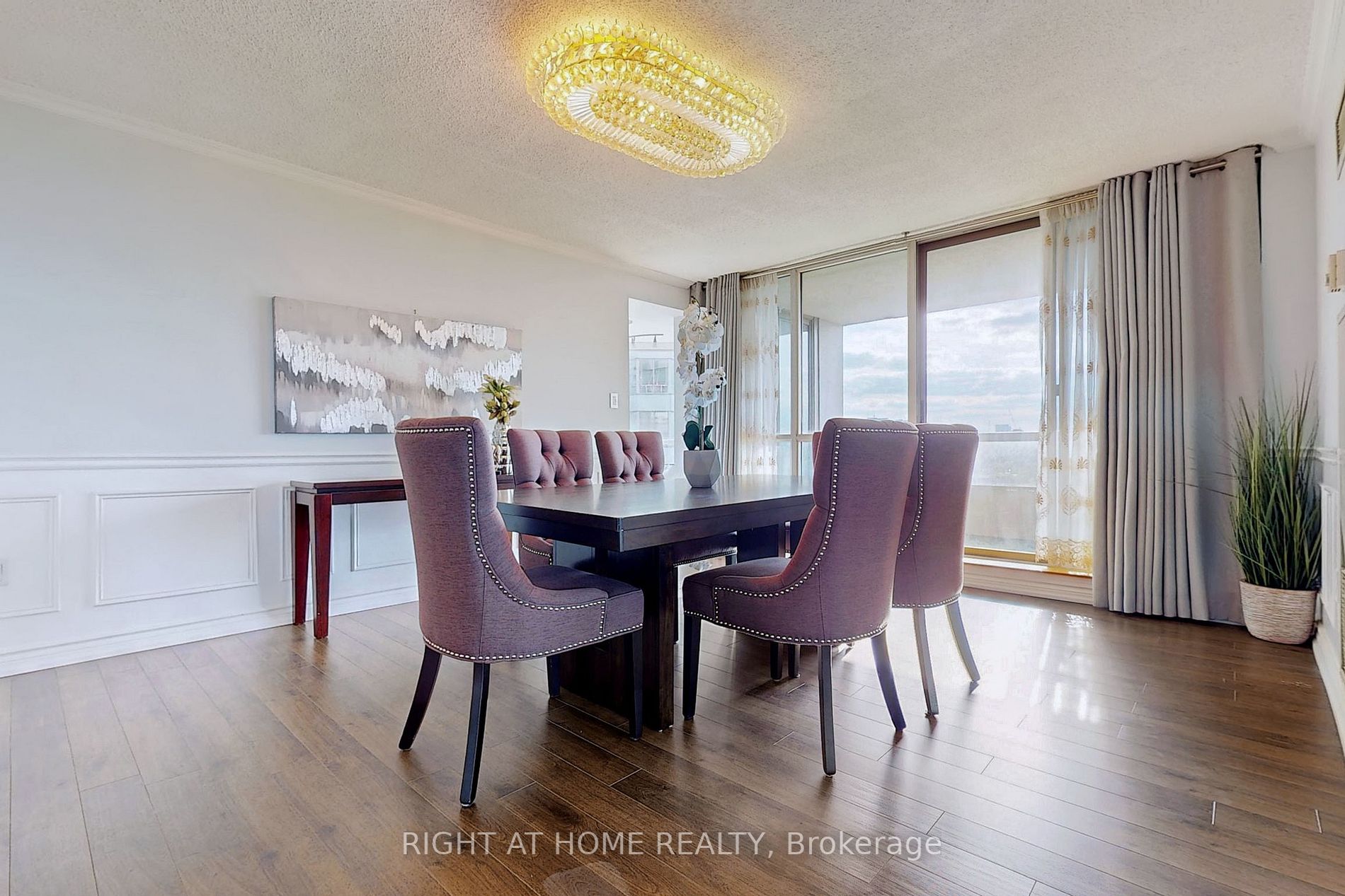 168 Bonis Avenue, #805
