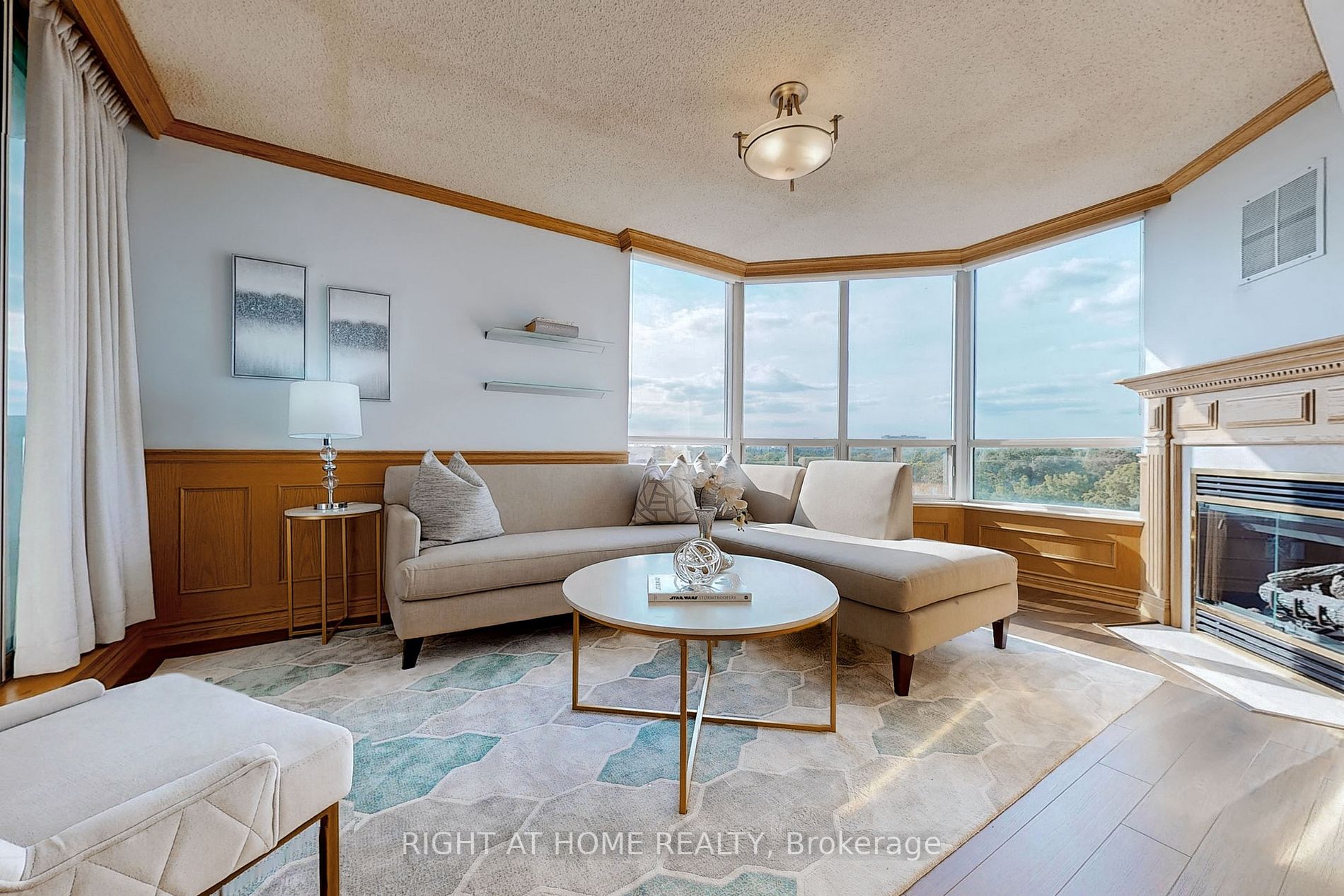 168 Bonis Avenue, #805
