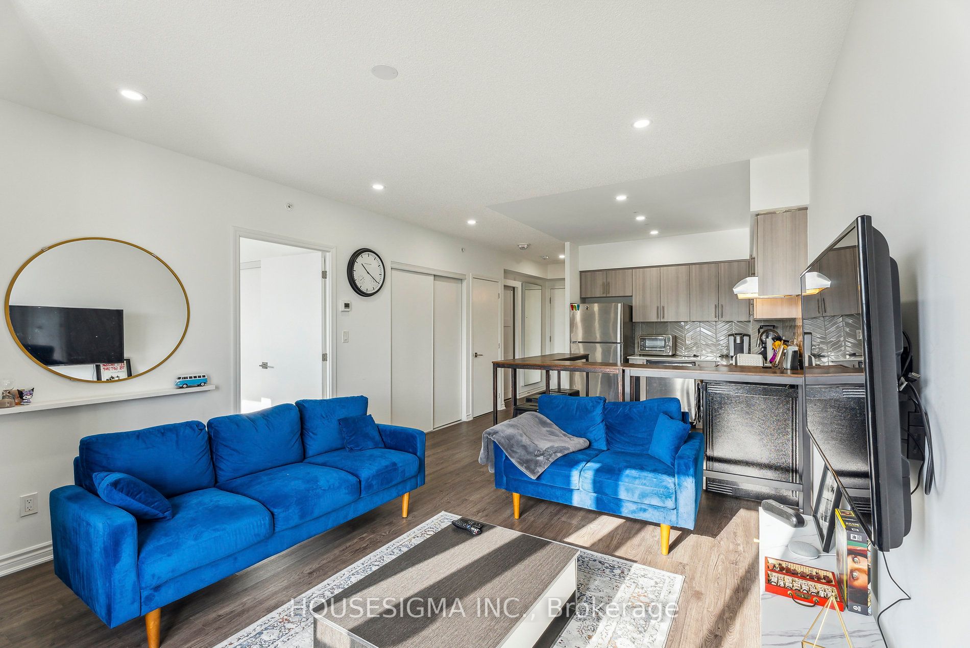1 Falaise Road, #419