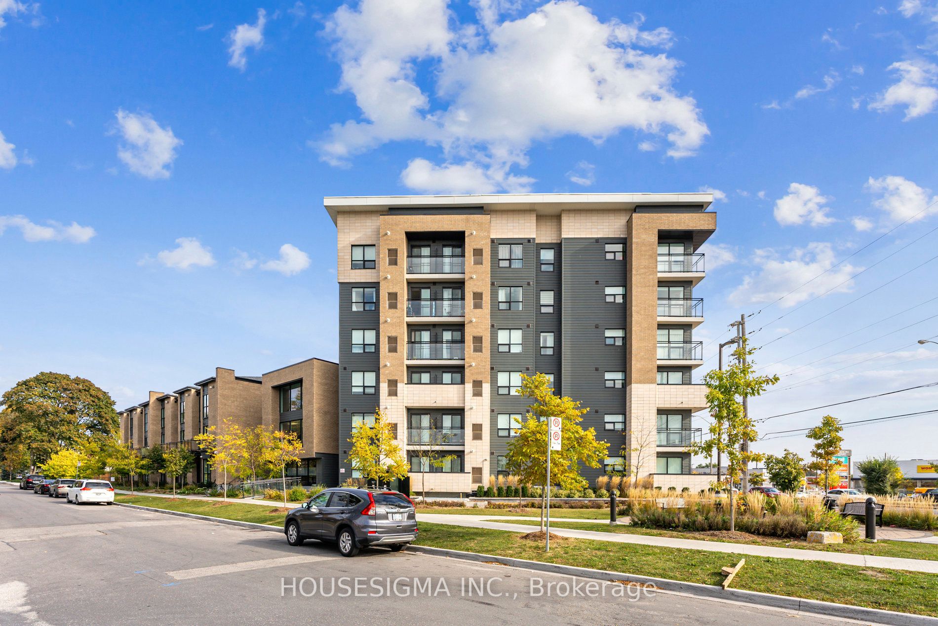 1 Falaise Road, #419