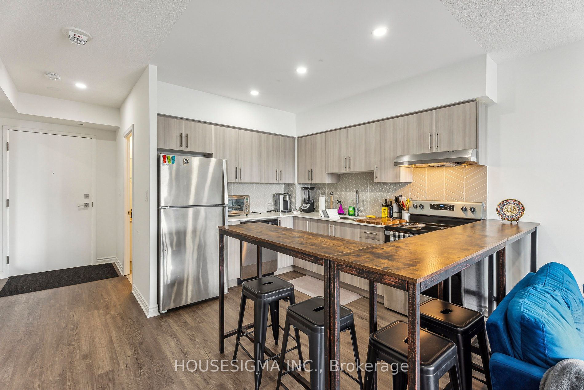 1 Falaise Road, #419