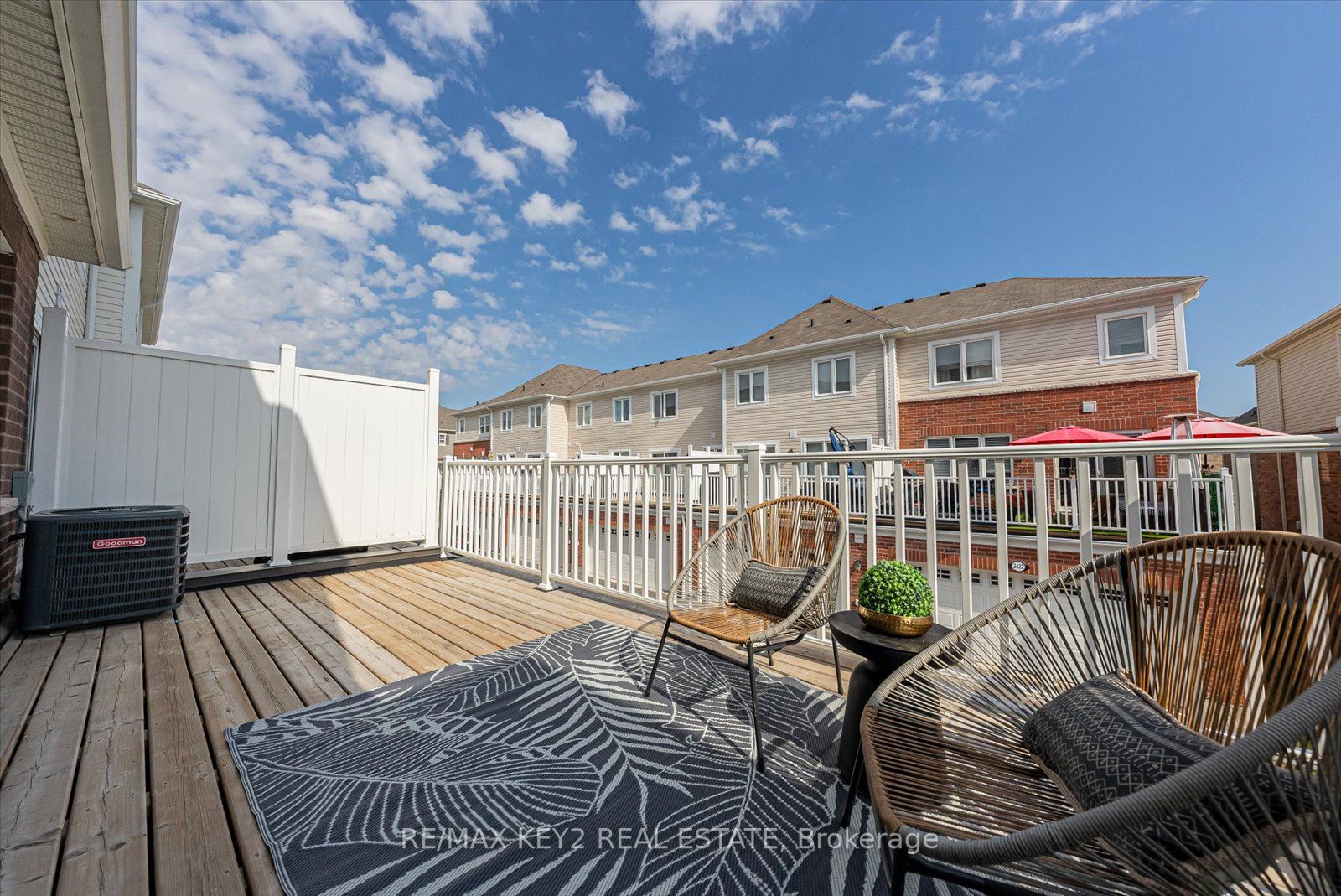 2767 Sapphire Dr