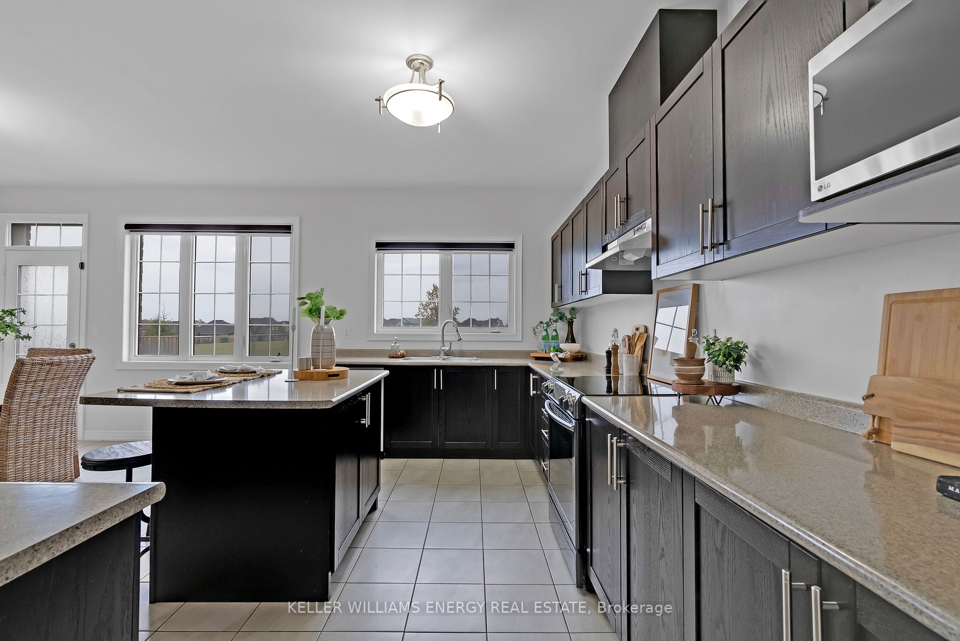 96 Whitehand Drive