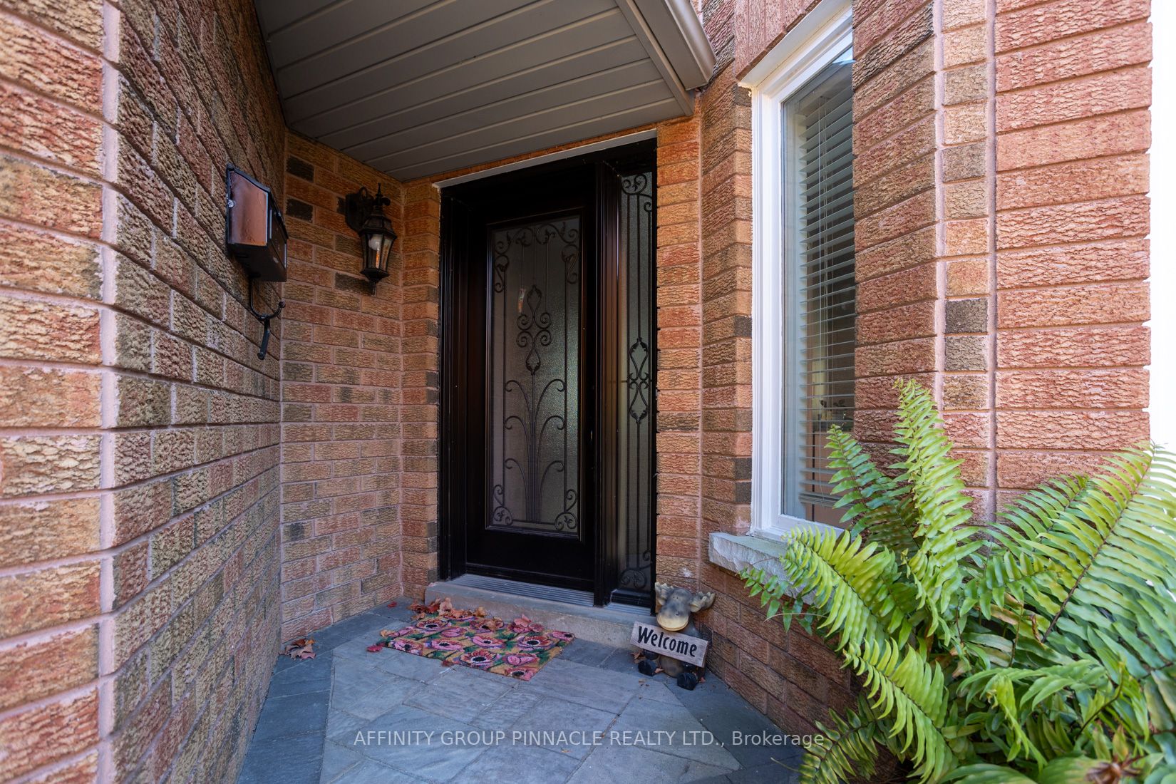 17 Annie Cres