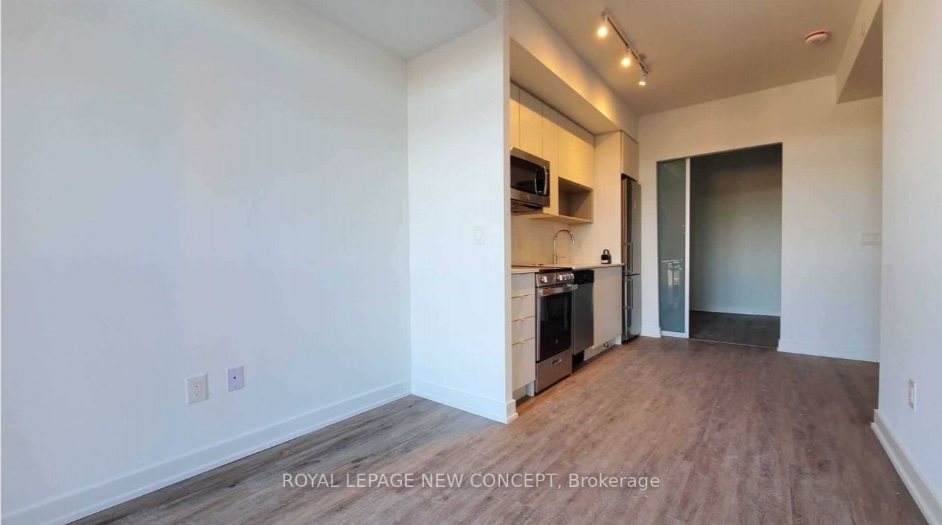 630 Greenwood Ave, #412