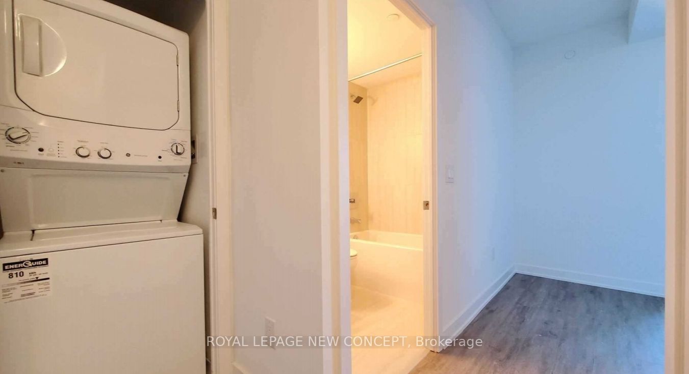 630 Greenwood Ave, #412