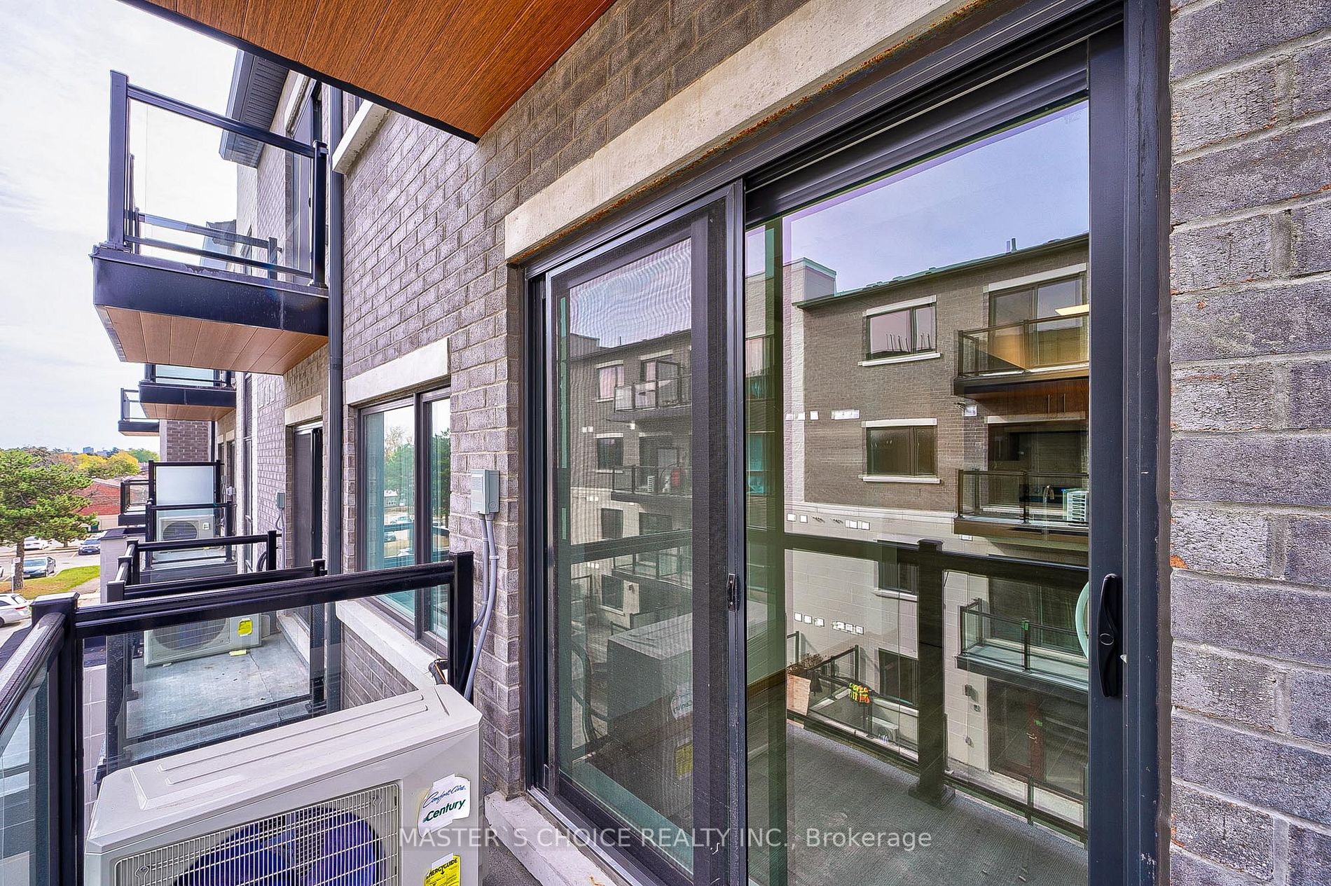 3453 Victoria Park Ave, #A316
