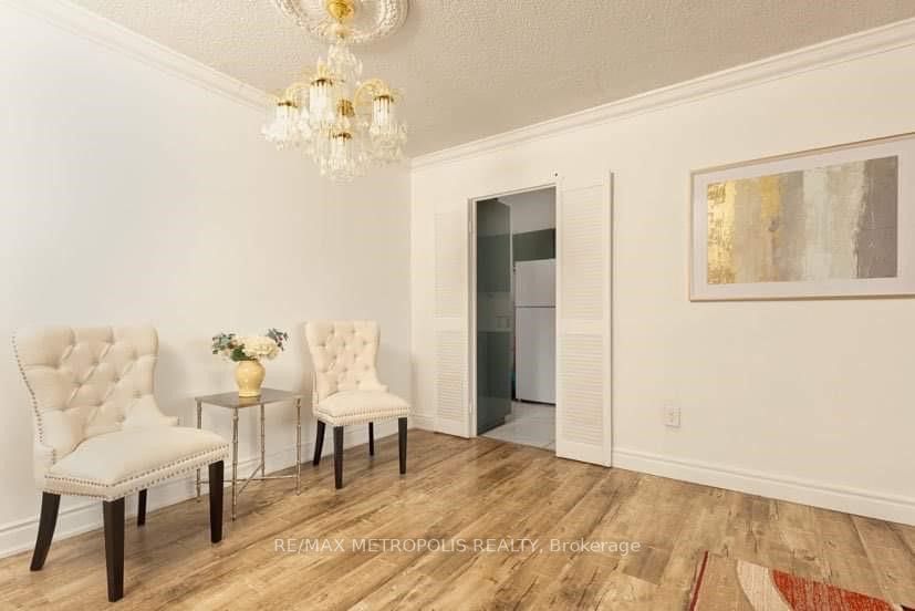 301 Prudential Dr, #306