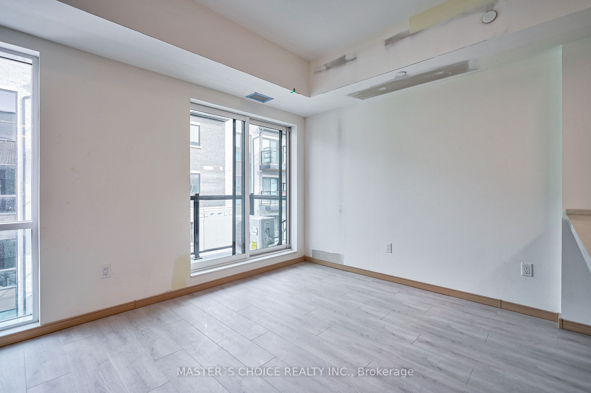 3453 Victoria Park Ave, #A316