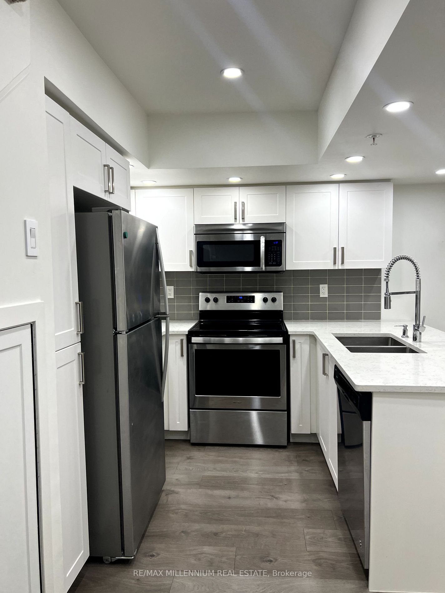 1555 Kingston Road, #510