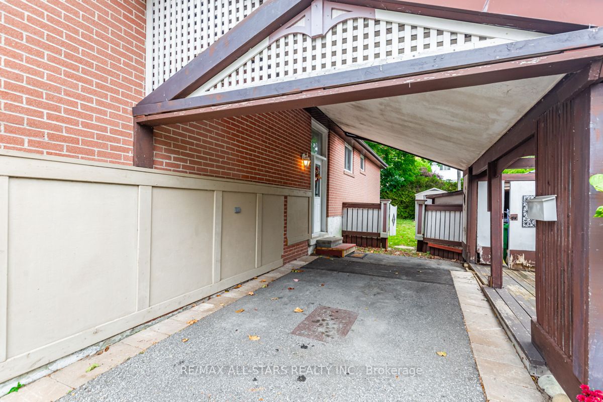 148 Catalina Dr
