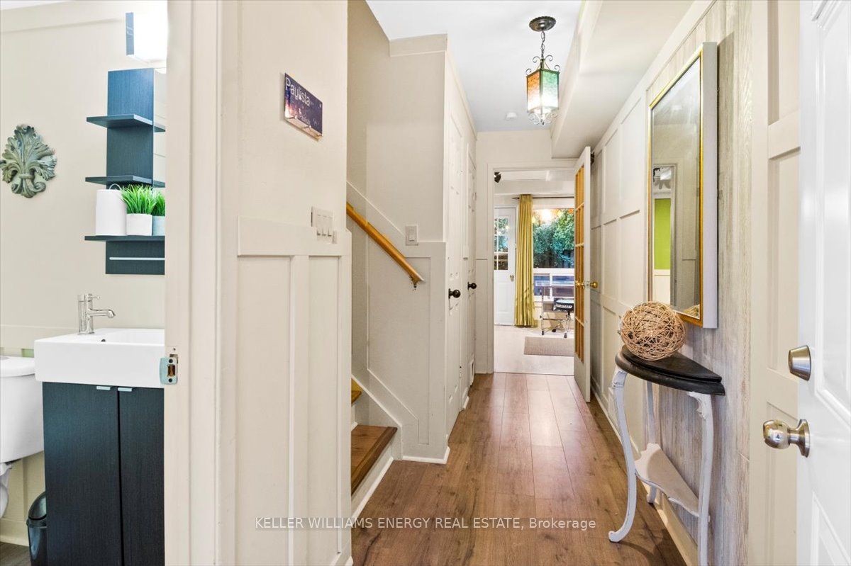 135 Deacon Lane W, #135