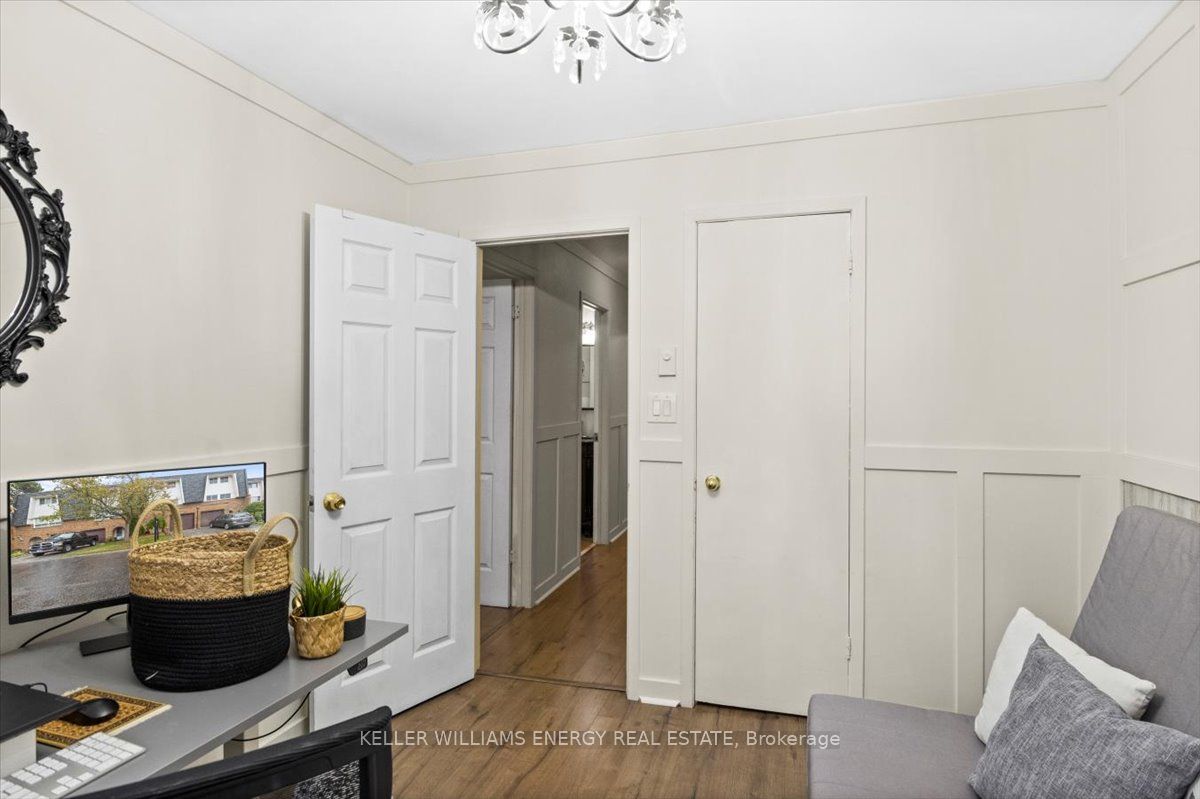 135 Deacon Lane W, #135