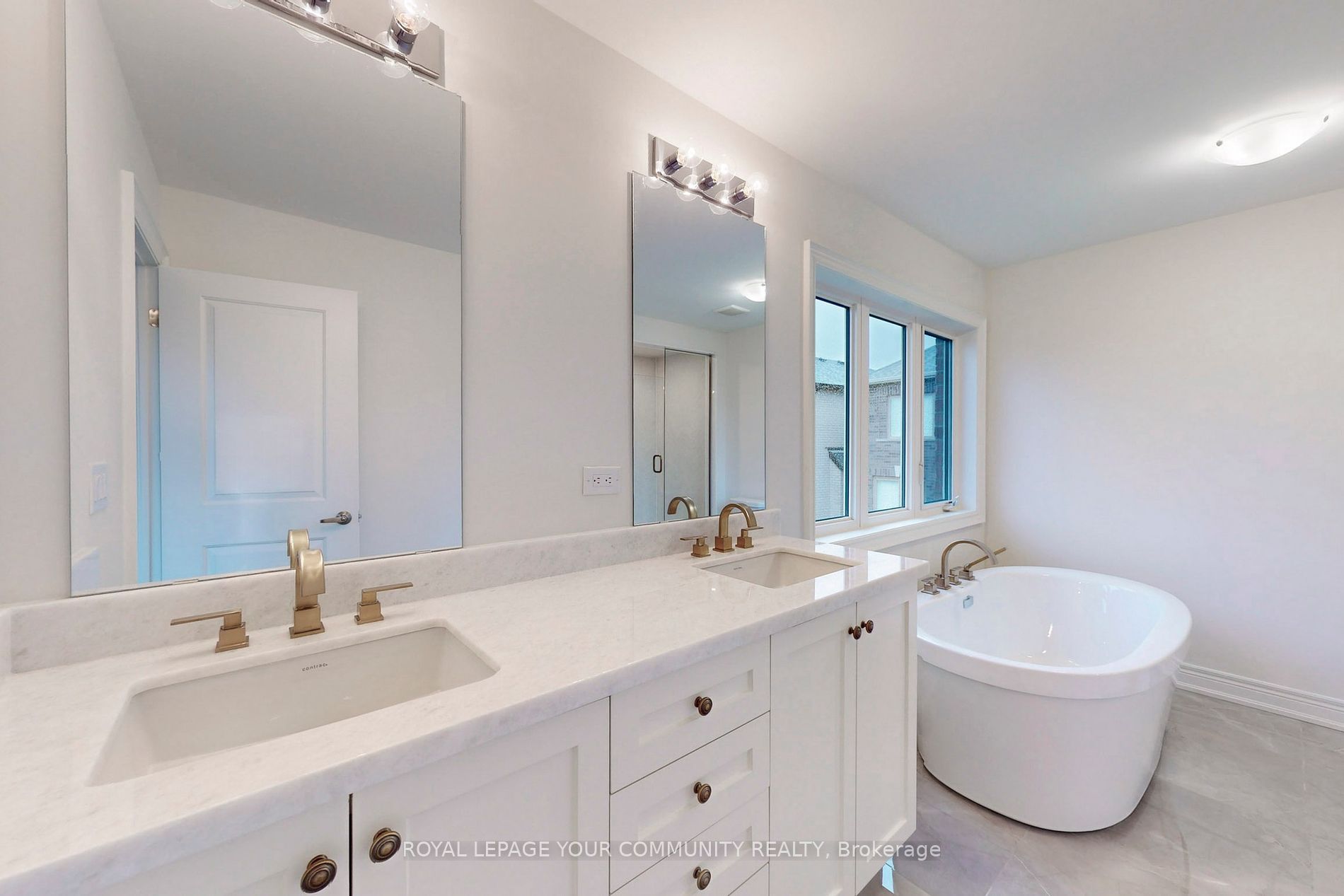 2468 Fashion Lane