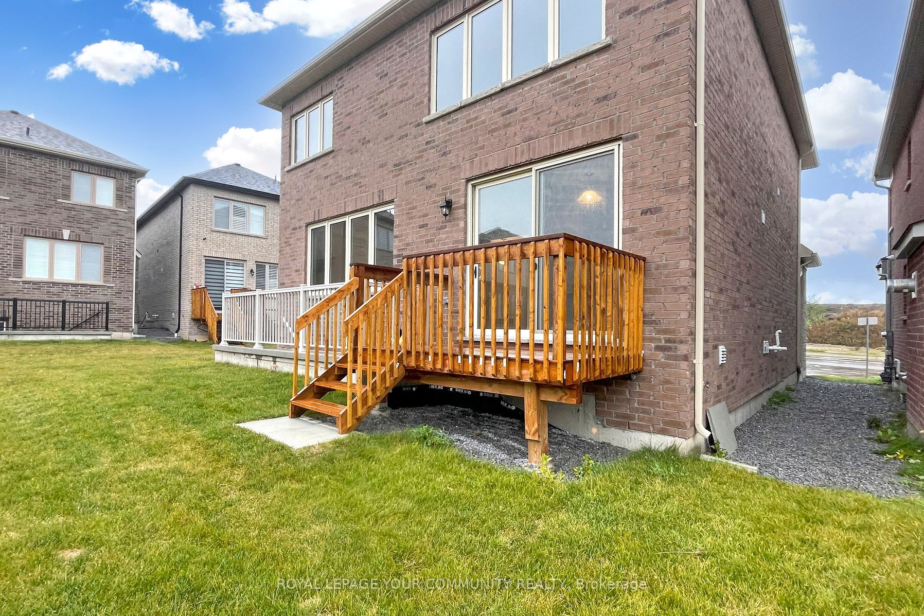 2468 Fashion Lane