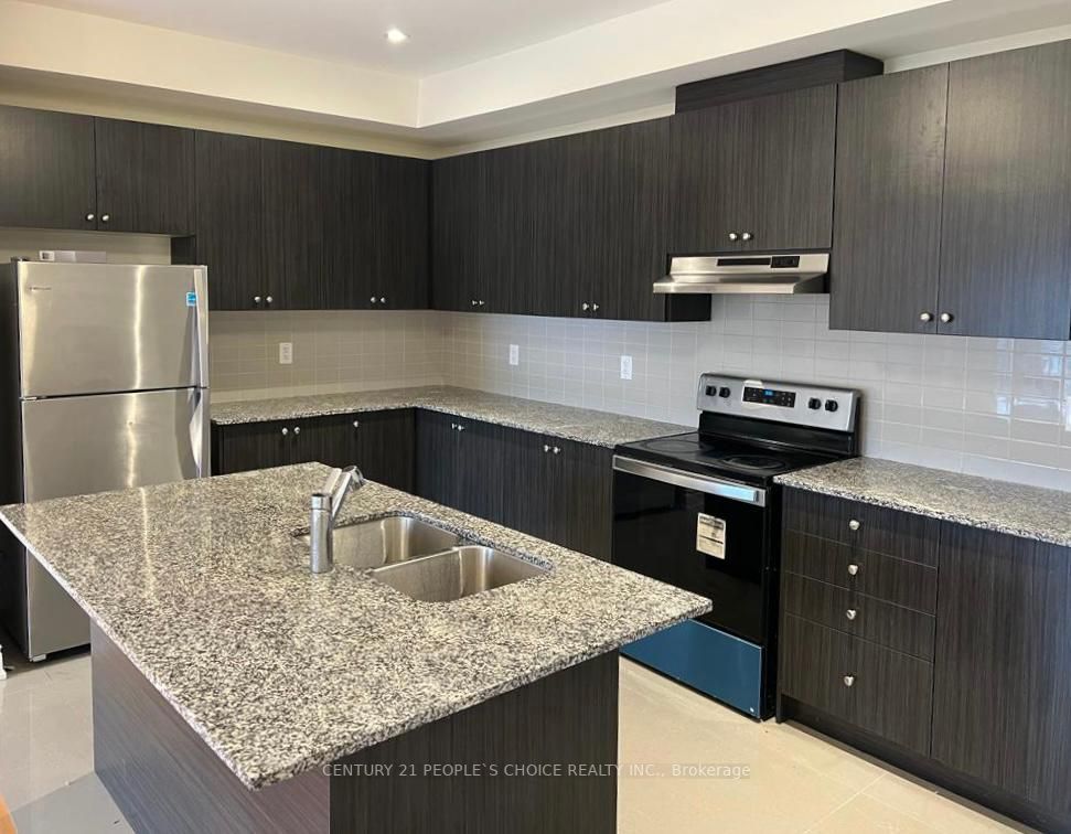 8 Bellerive Lane