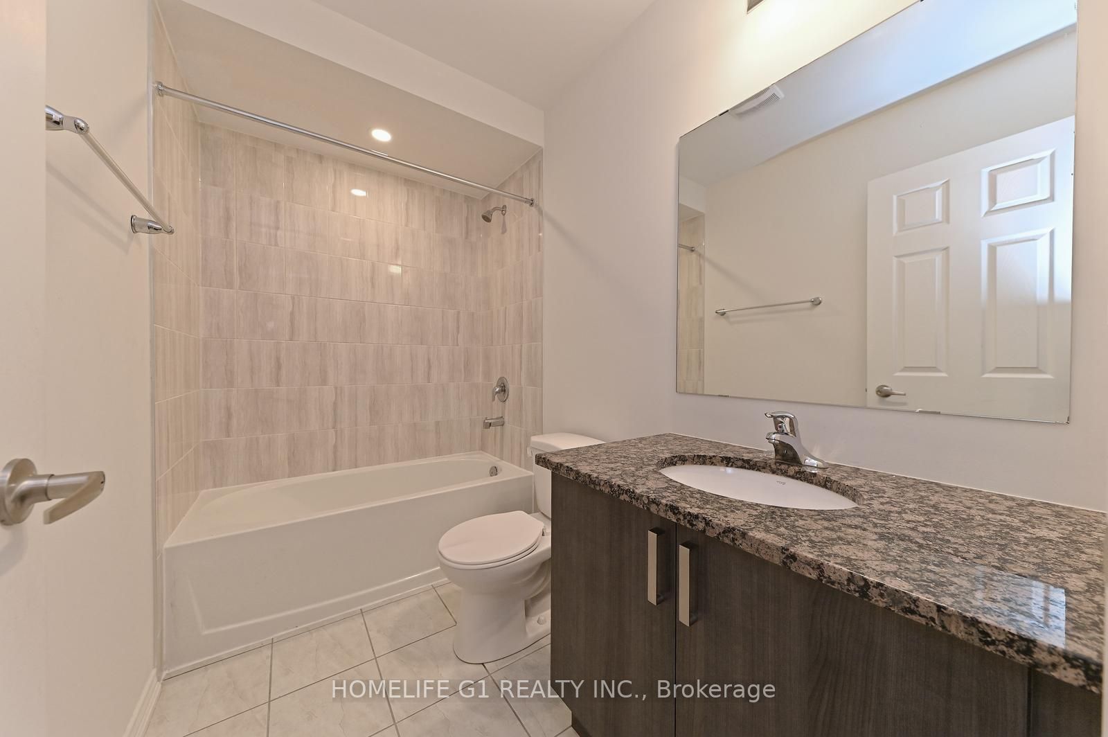 2605 Magdalen Path, #3