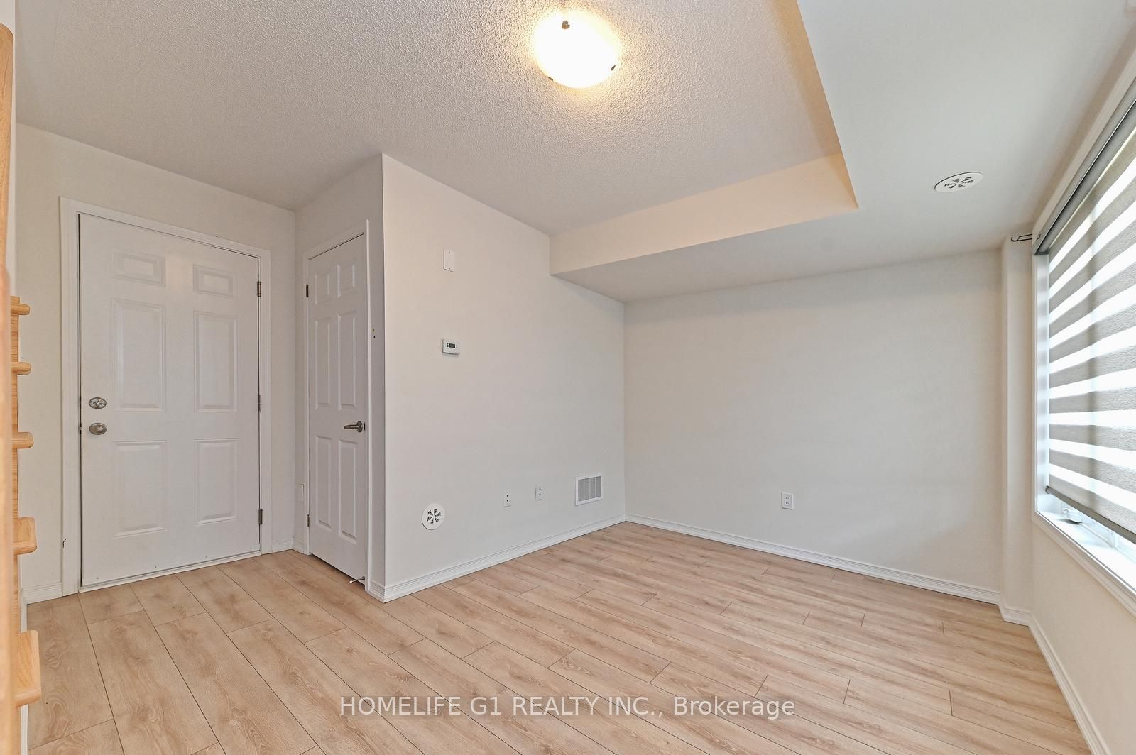 2605 Magdalen Path, #3